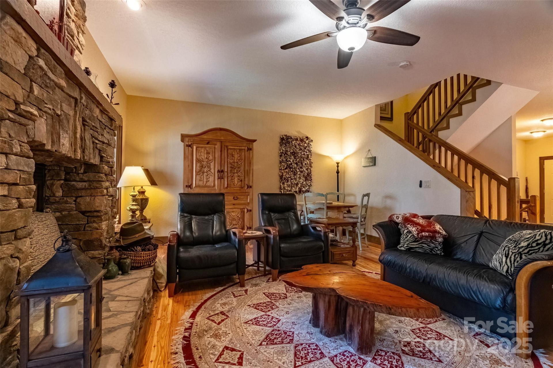 620 Sapphire Valley Road - Photo 14