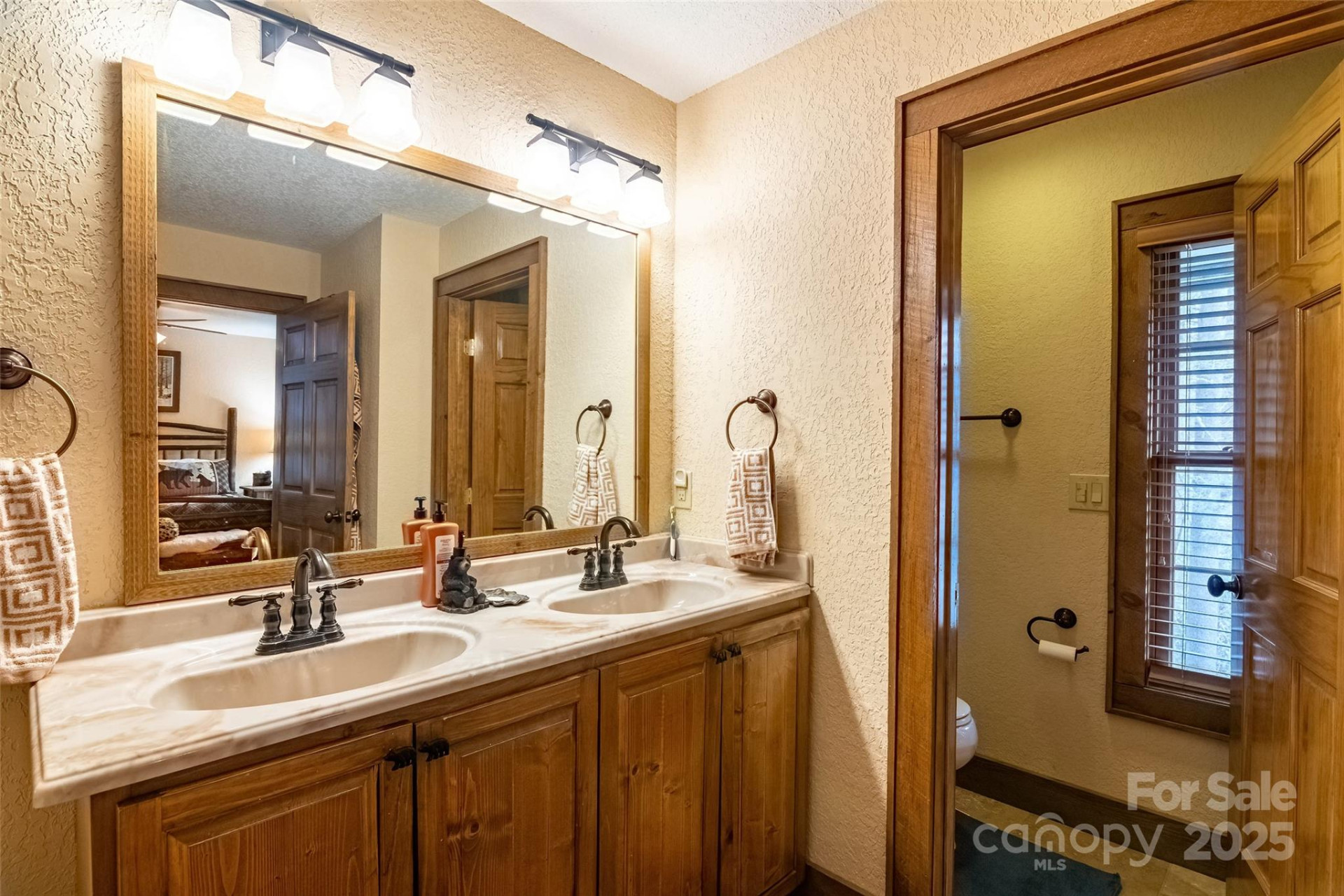 620 Sapphire Valley Road - Photo 22