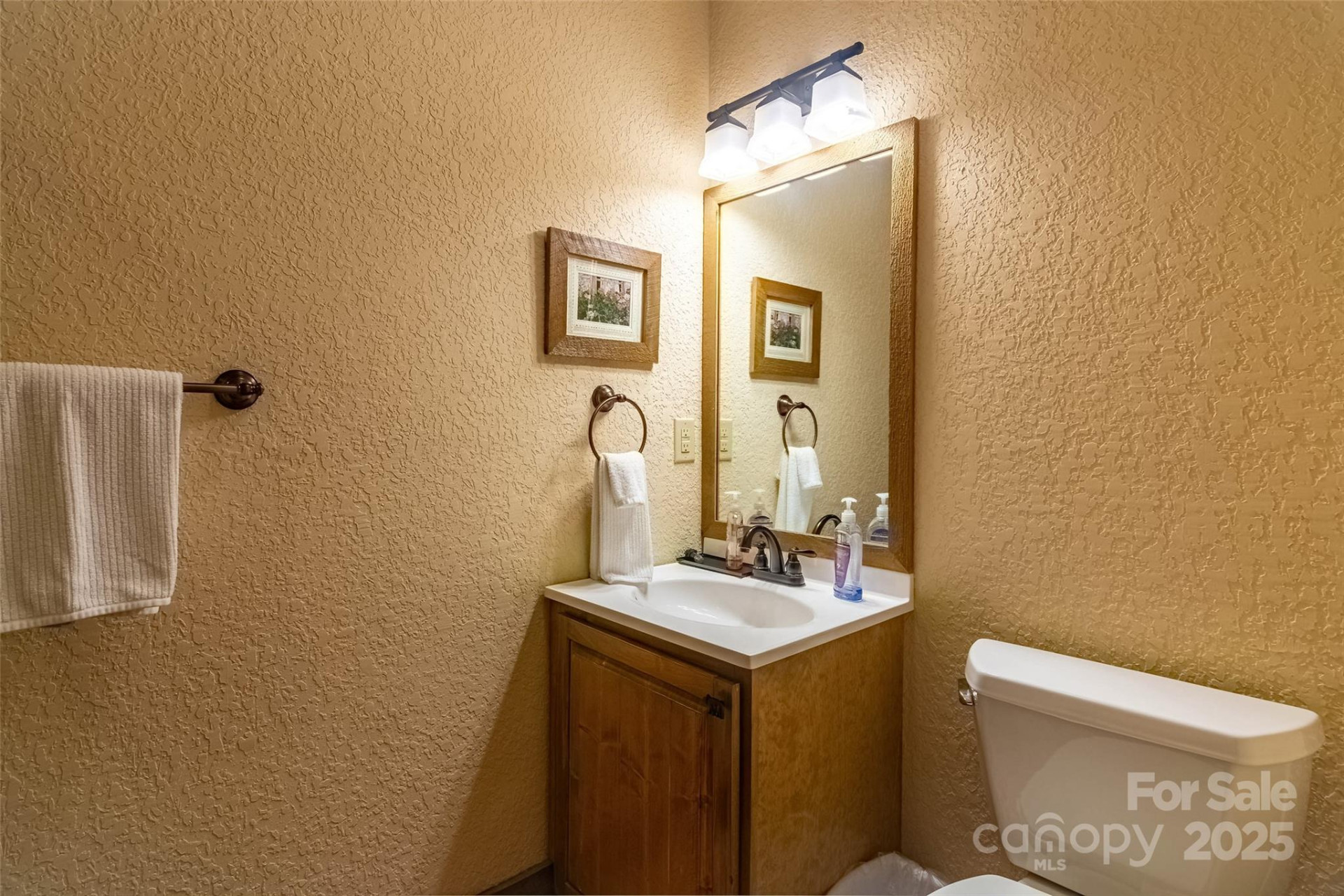 620 Sapphire Valley Road - Photo 30