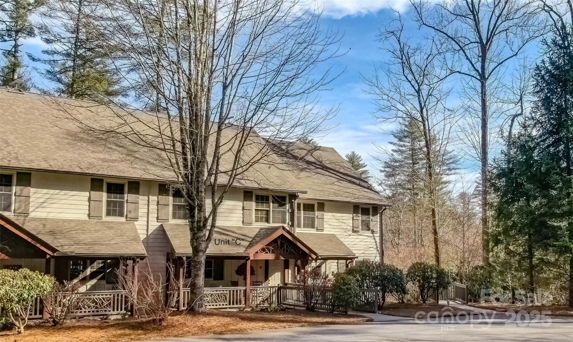 620 Sapphire Valley Road - Photo 4