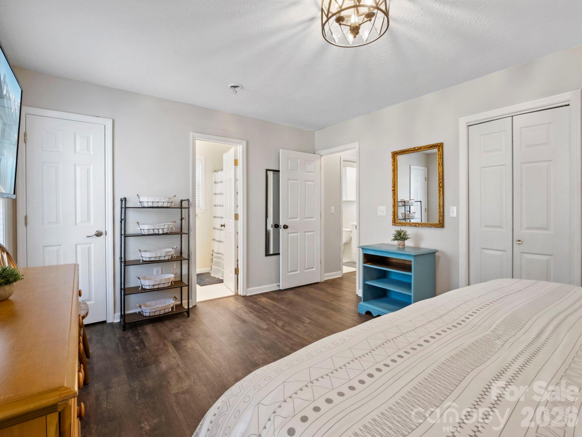 137 Weaver Court - Photo 15