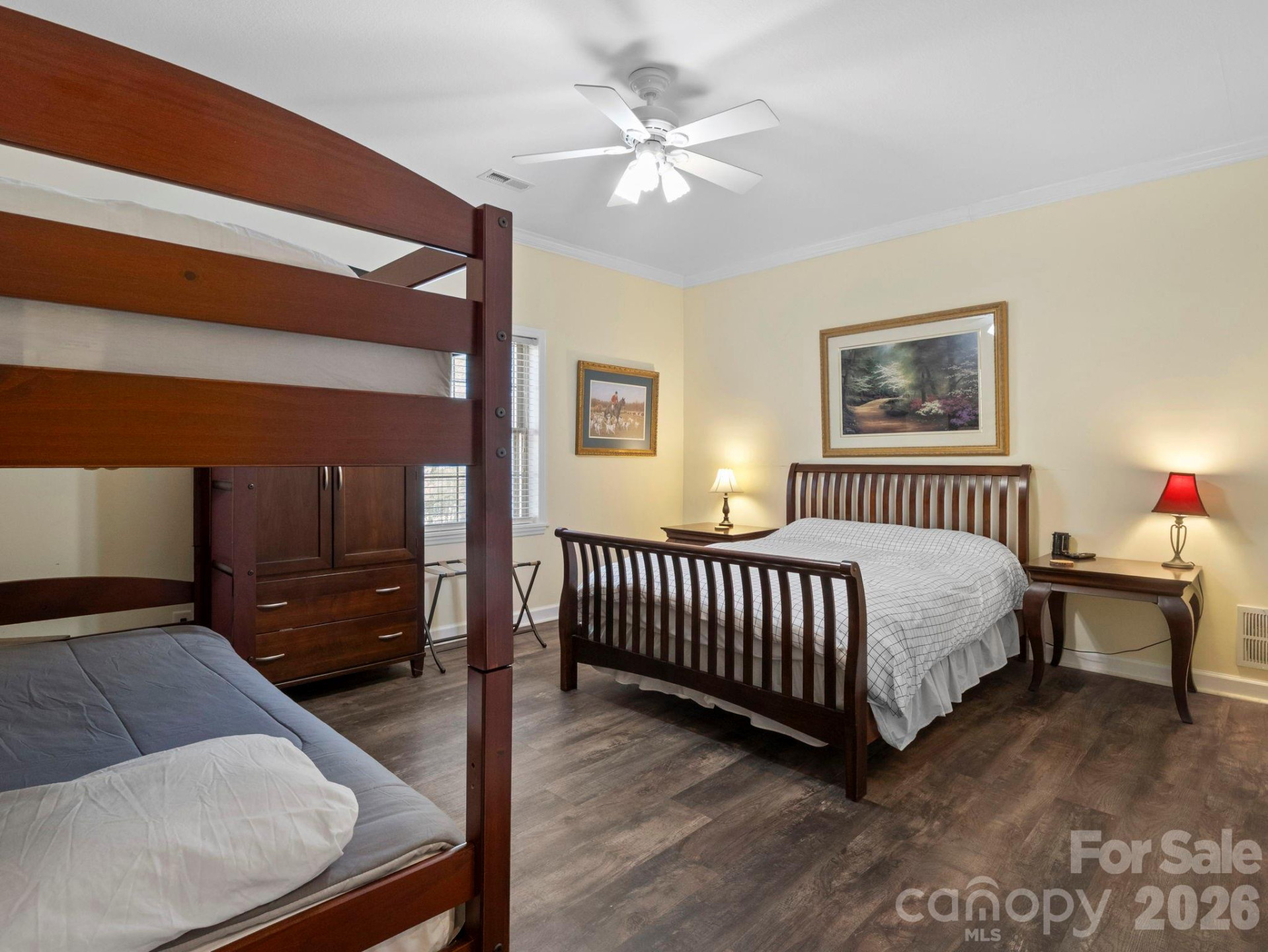 137 Weaver Court - Photo 25