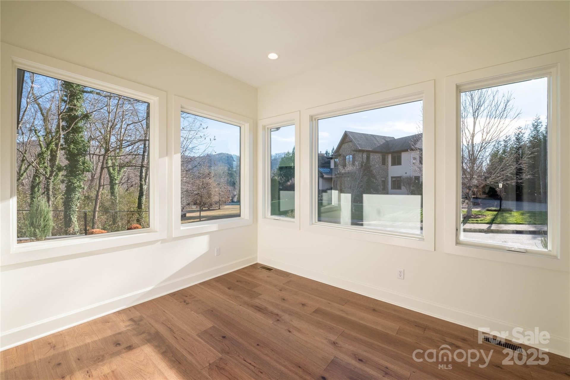 11 Kiftsgate Court - Photo 4