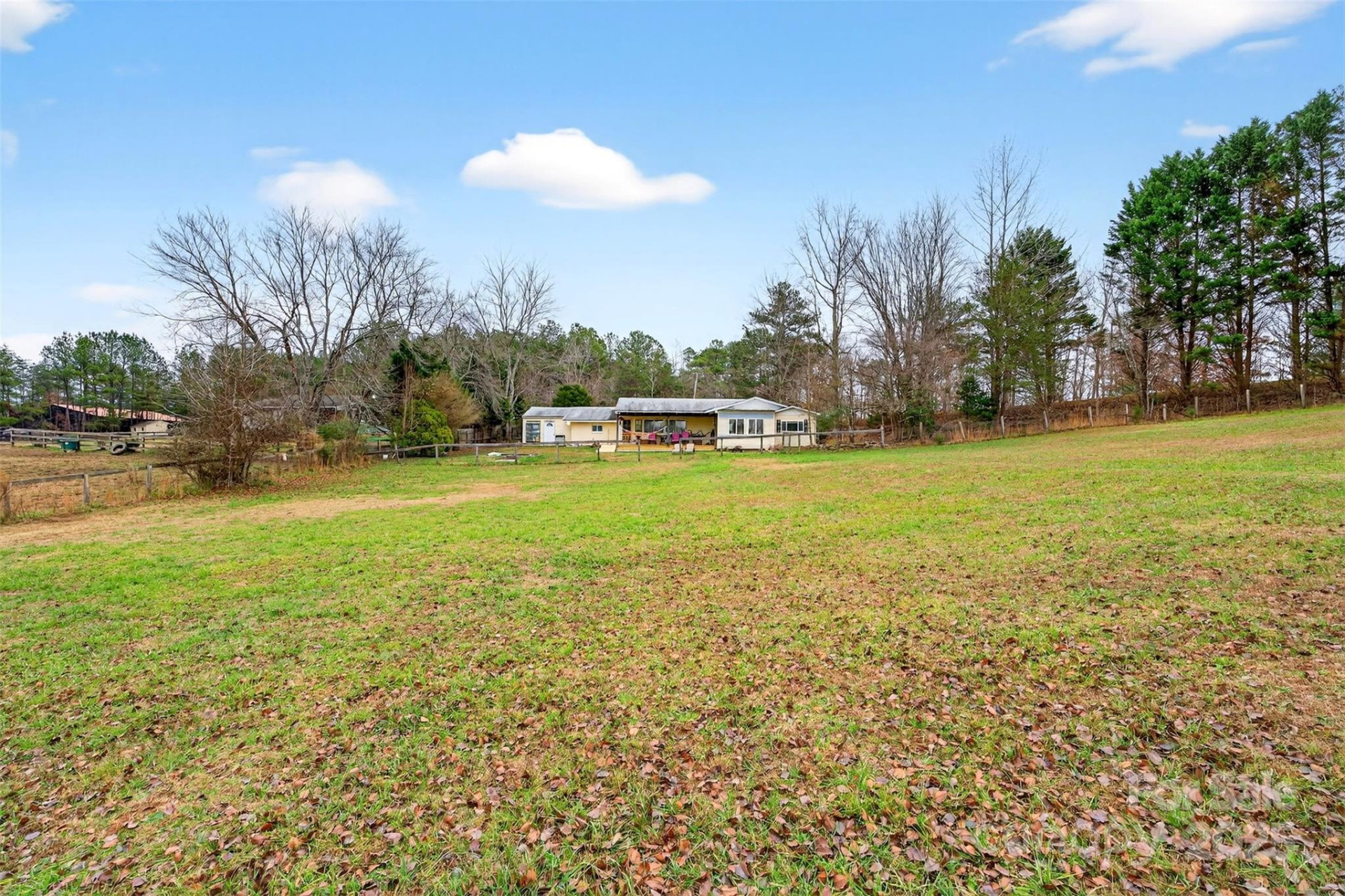 1183 Sandy Plains Road - Photo 34