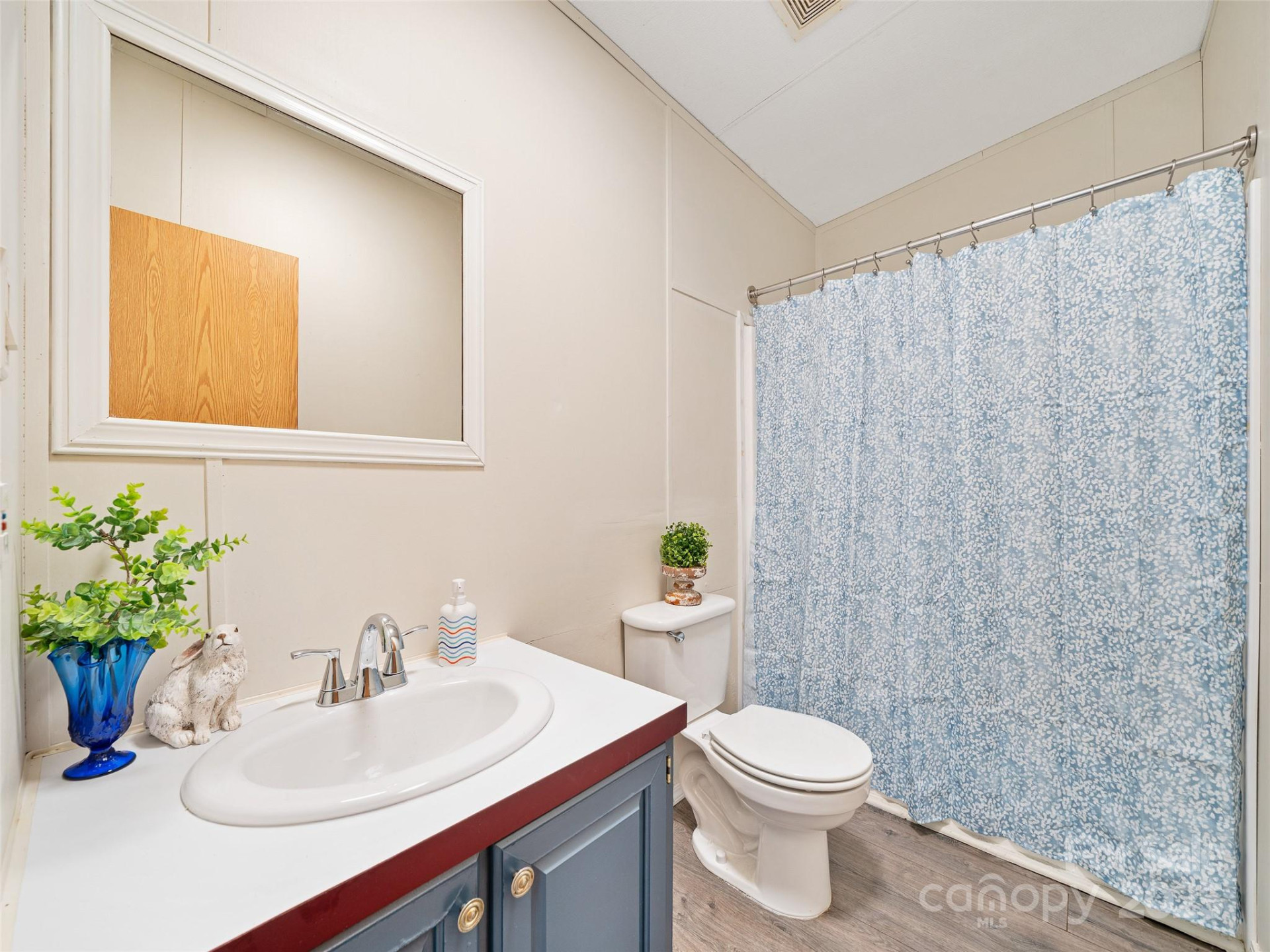 105 Satinwood Drive - Photo 14