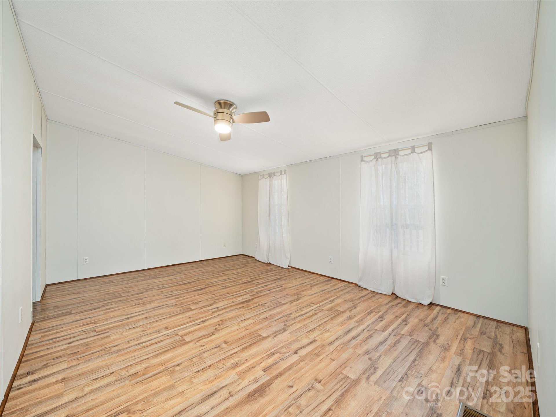 105 Satinwood Drive - Photo 6
