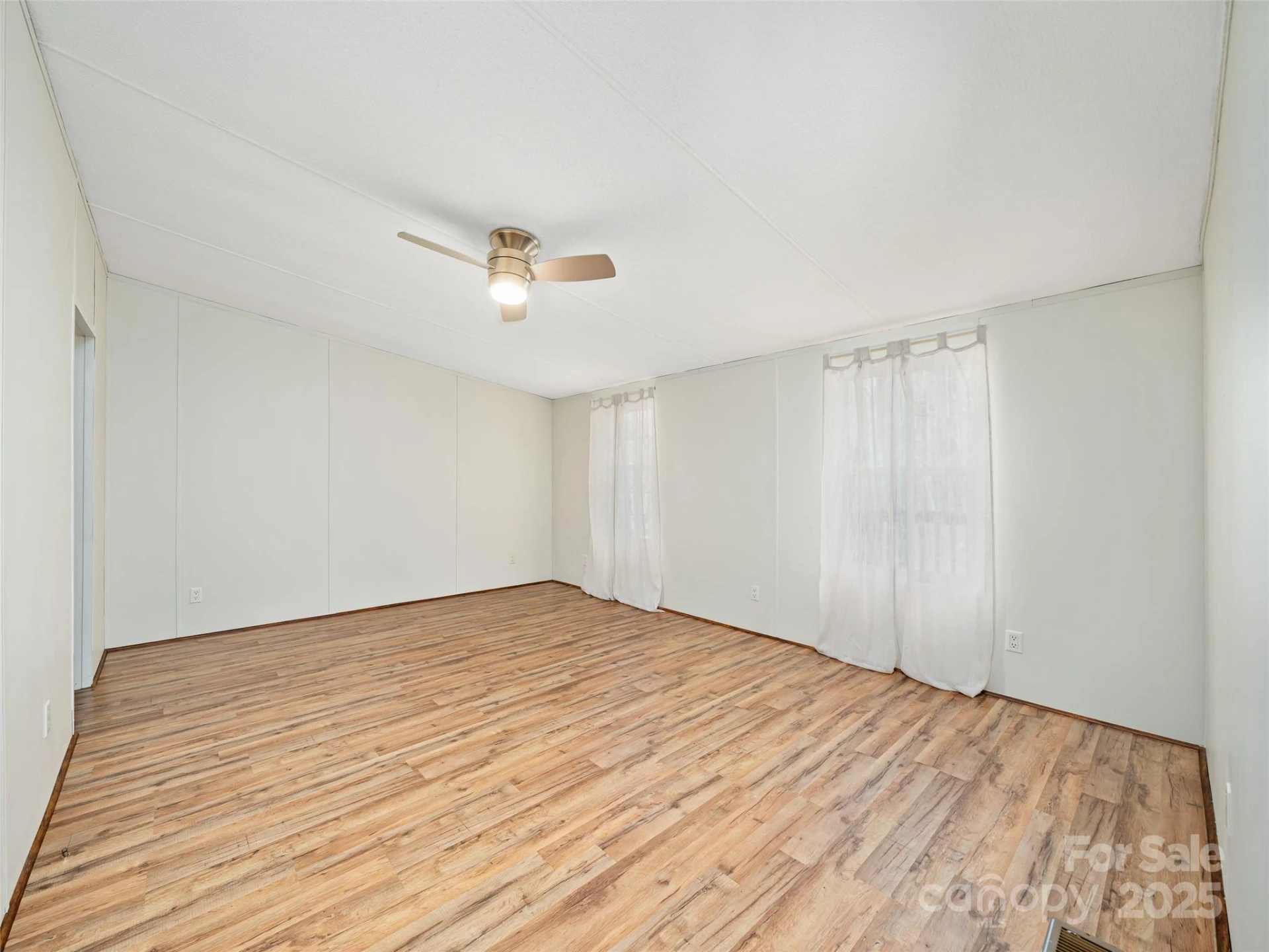 105 Satinwood Drive - Photo 6