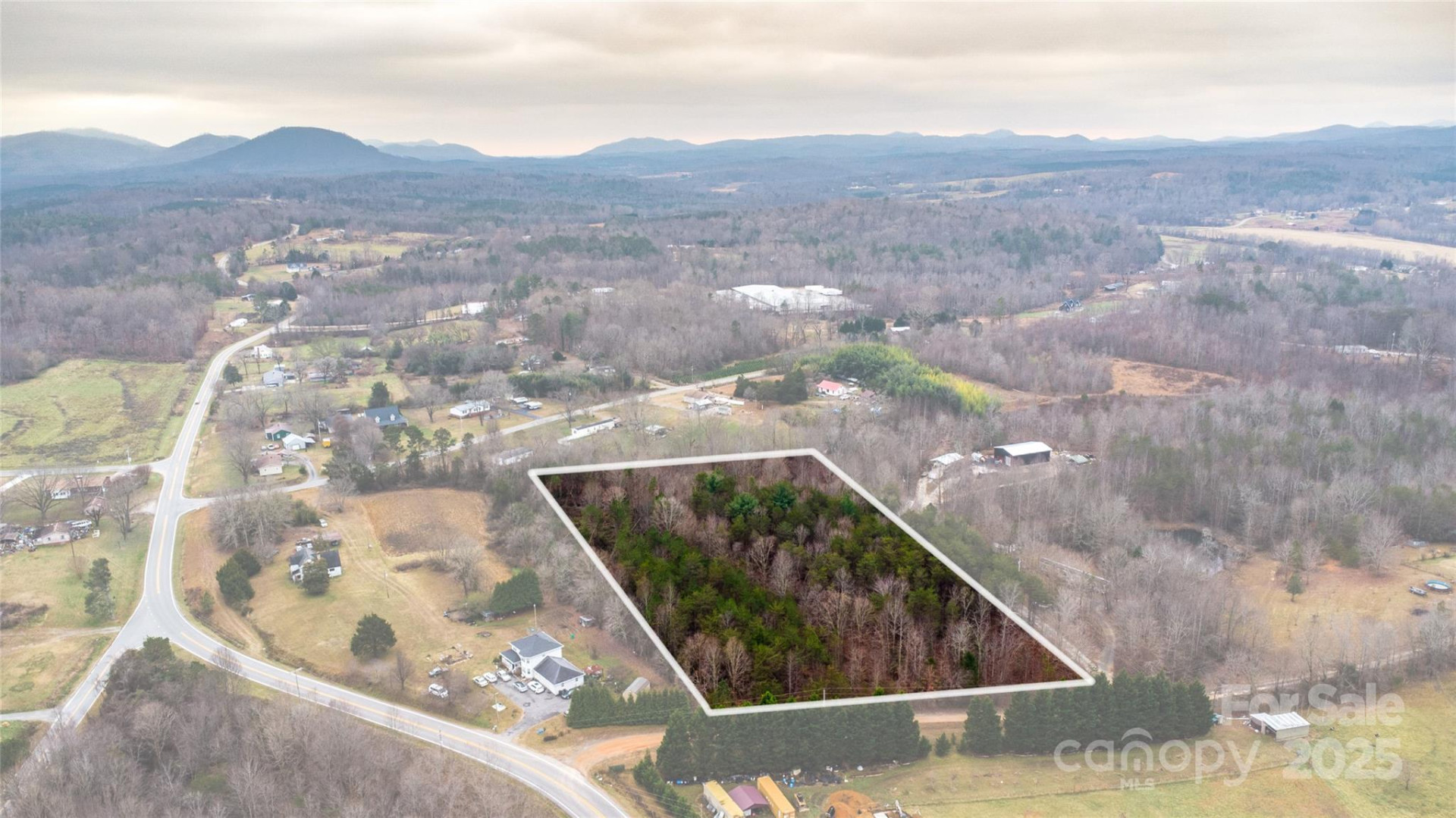 5264 Matthews Pond Road - Photo 11