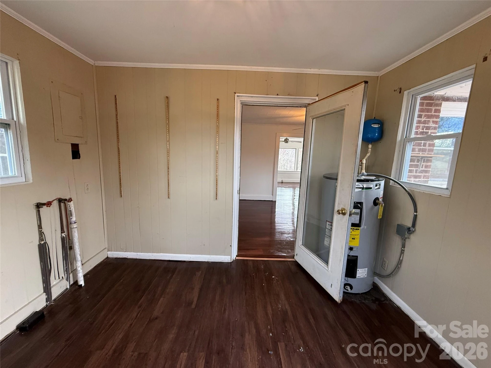 712 Griffin Avenue - Photo 14
