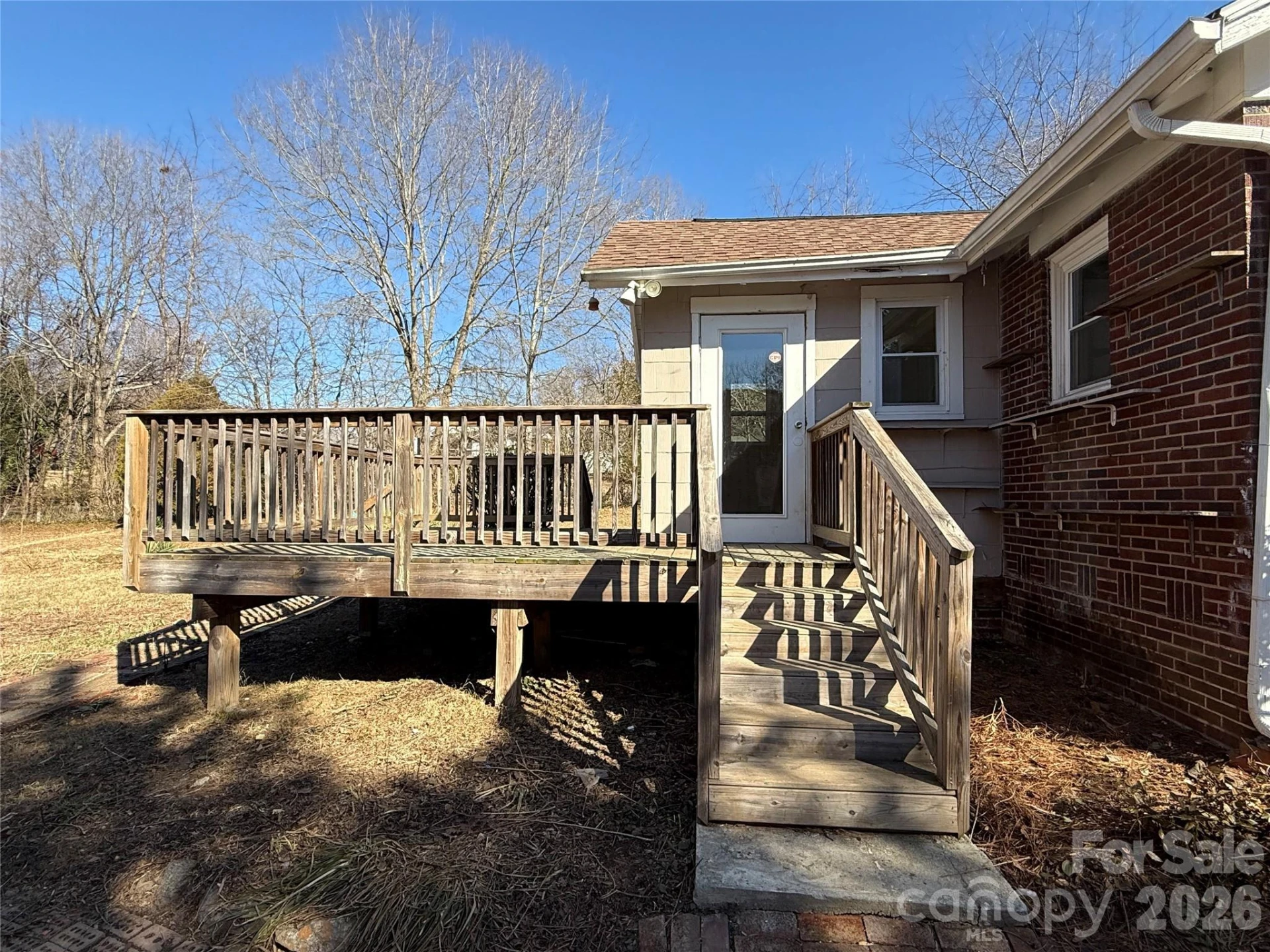 712 Griffin Avenue - Photo 4
