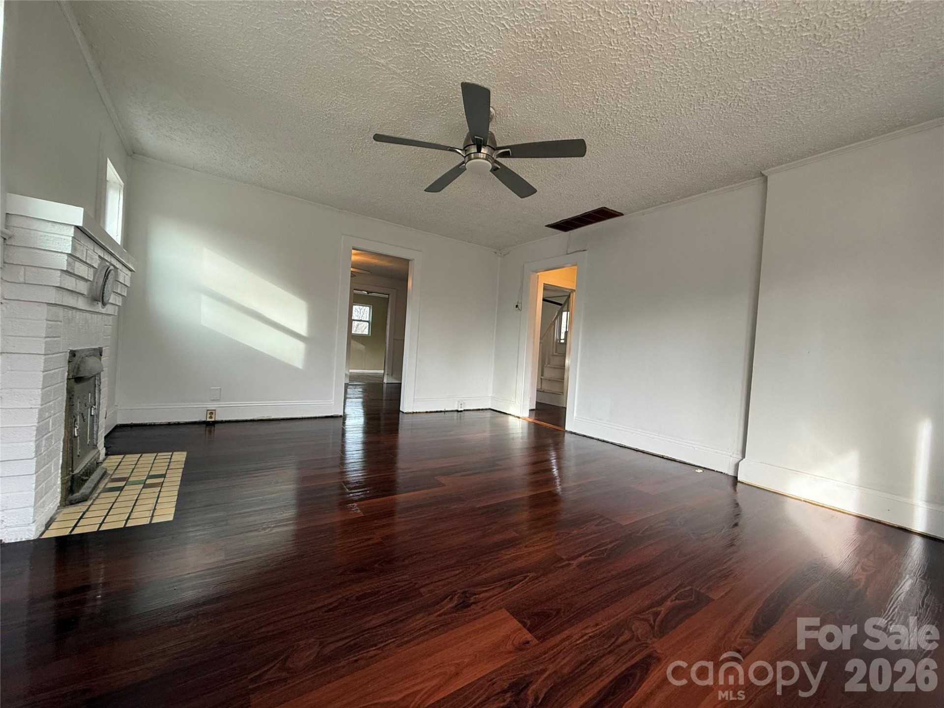 712 Griffin Avenue - Photo 5