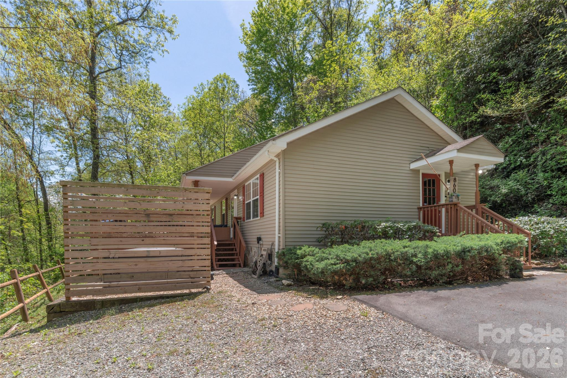 860 Creekside Drive - Photo 11