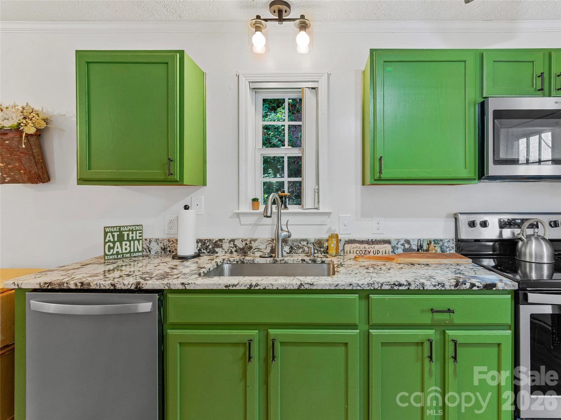 860 Creekside Drive - Photo 12