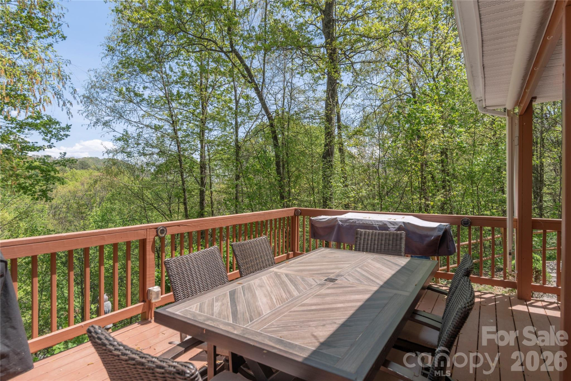 860 Creekside Drive - Photo 3