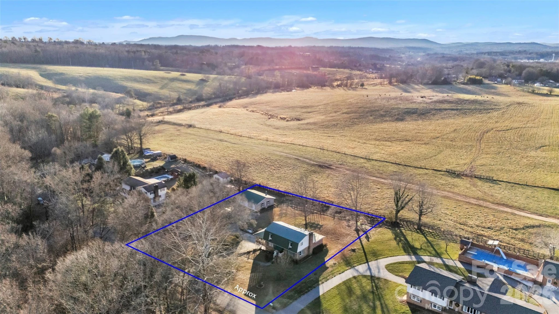 280 Forest Acres Lane - Photo 43