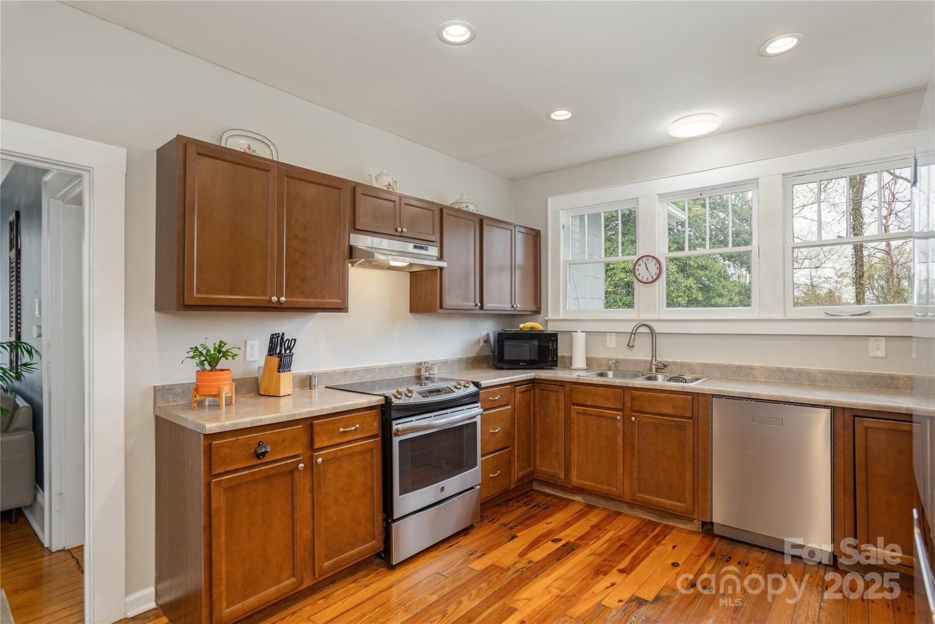 506 Blue Ridge Road - Photo 12