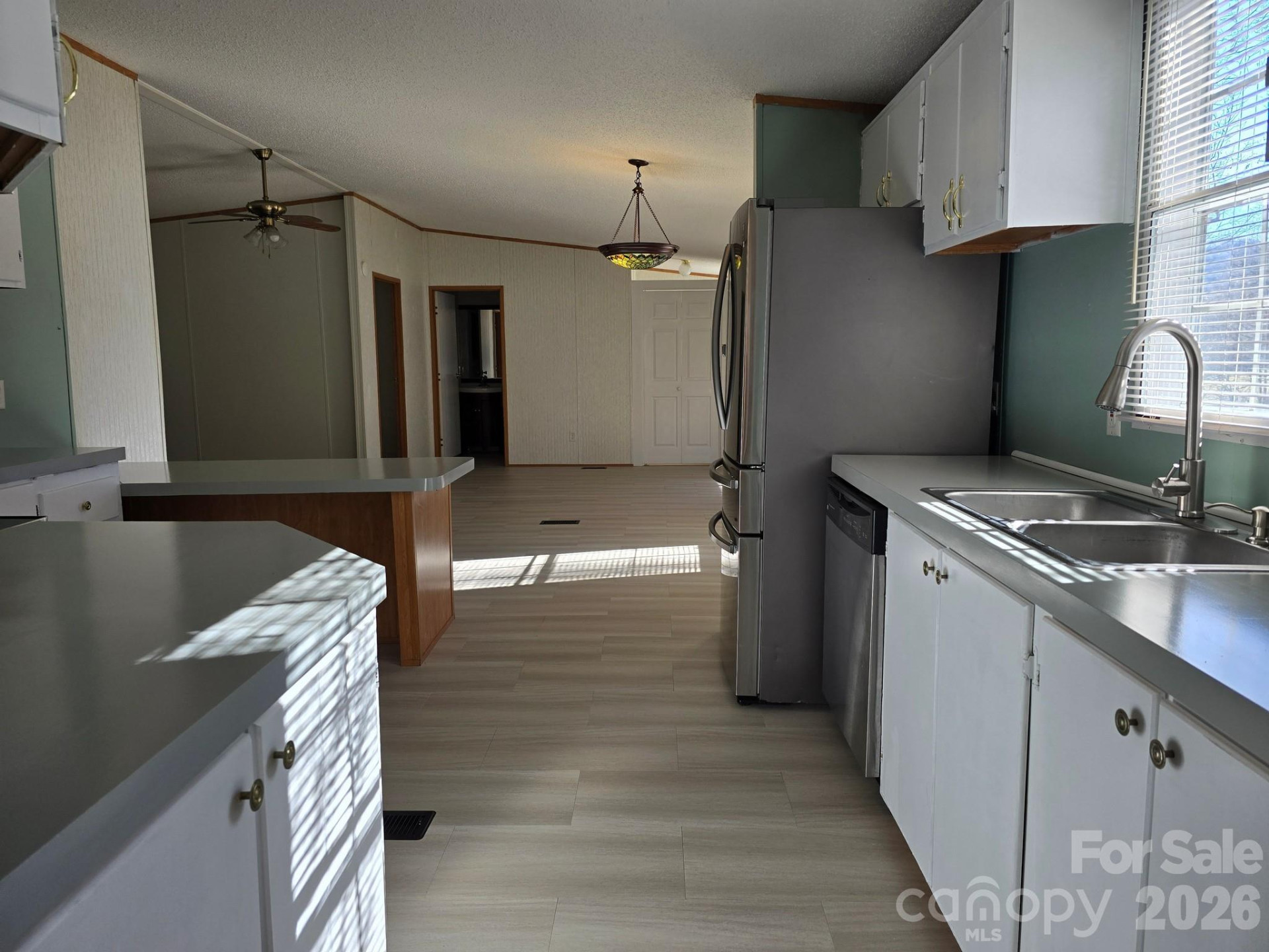 129 Oak Trails Pass - Photo 14