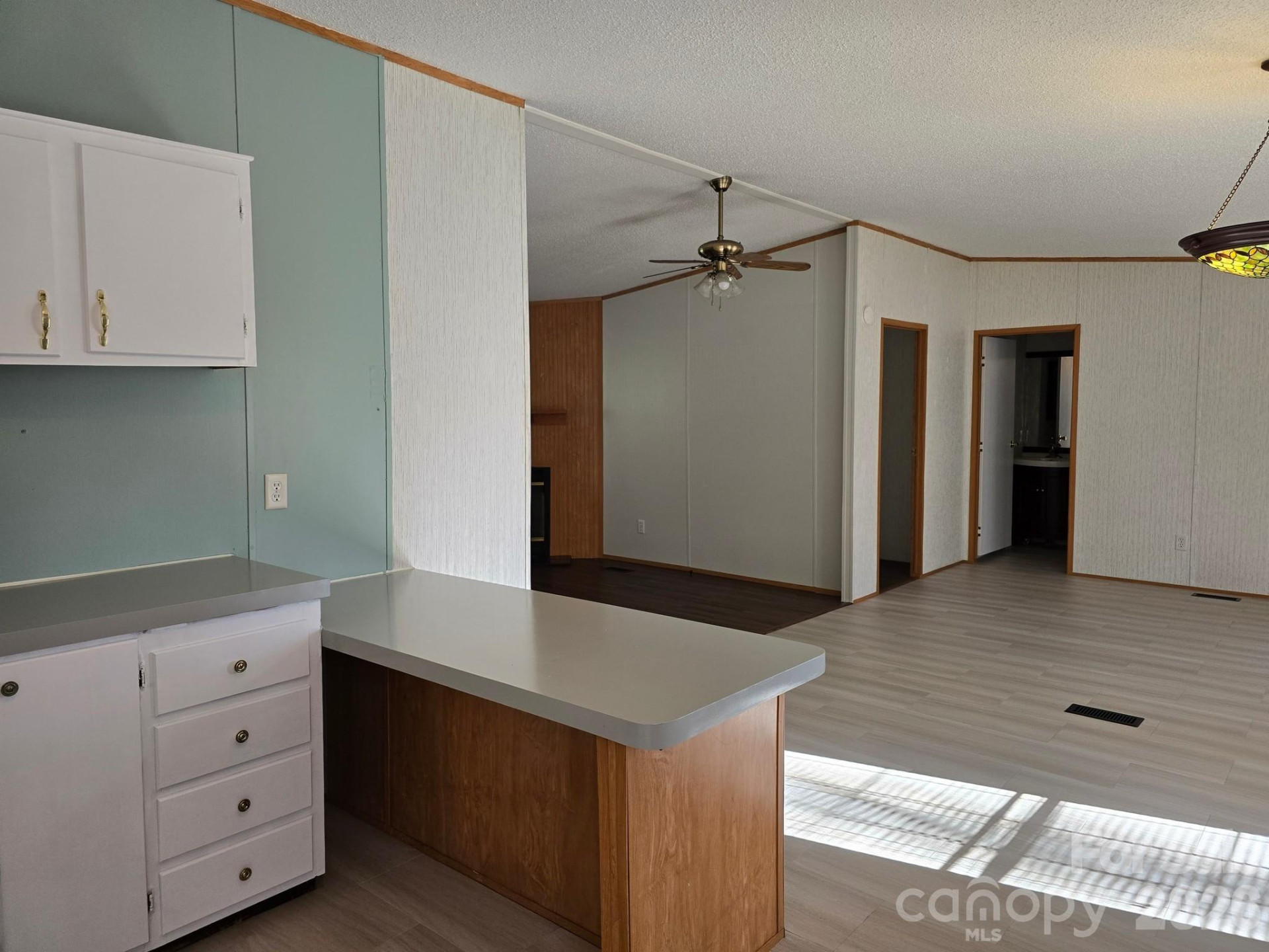 129 Oak Trails Pass - Photo 16