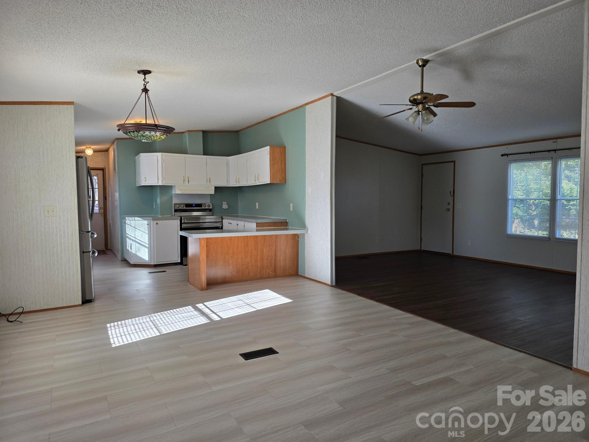 129 Oak Trails Pass - Photo 19