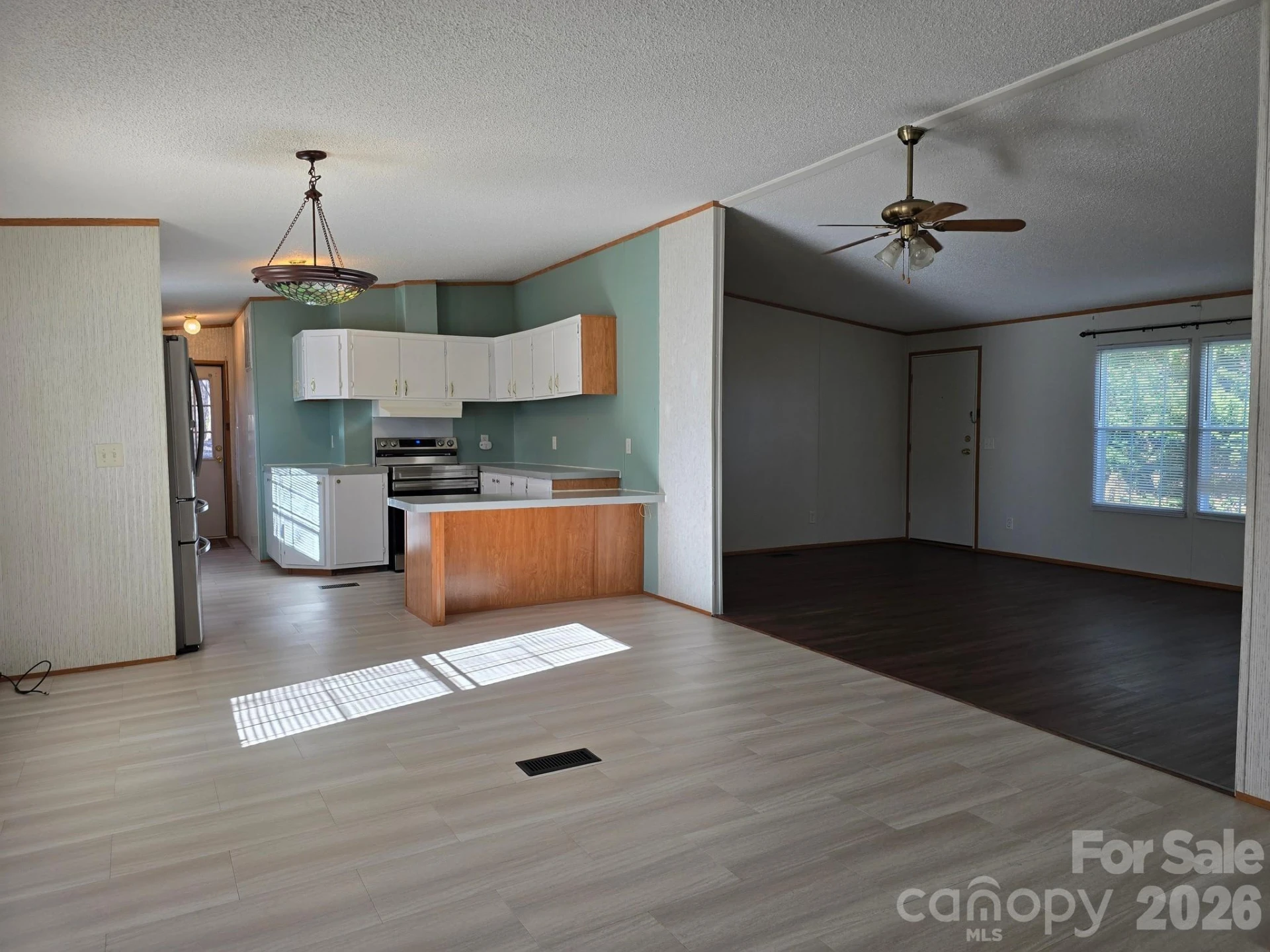 129 Oak Trails Pass - Photo 19