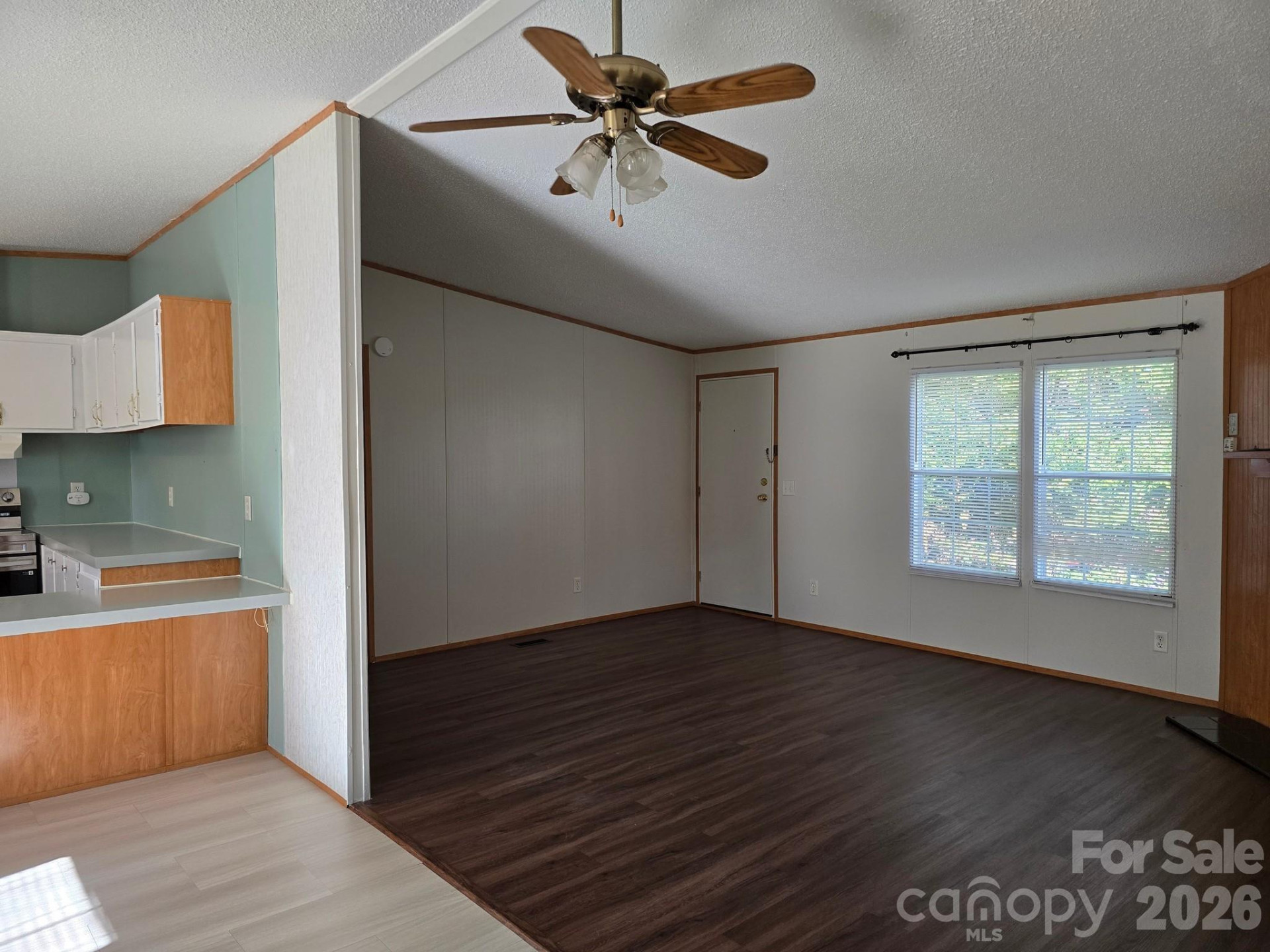 129 Oak Trails Pass - Photo 20