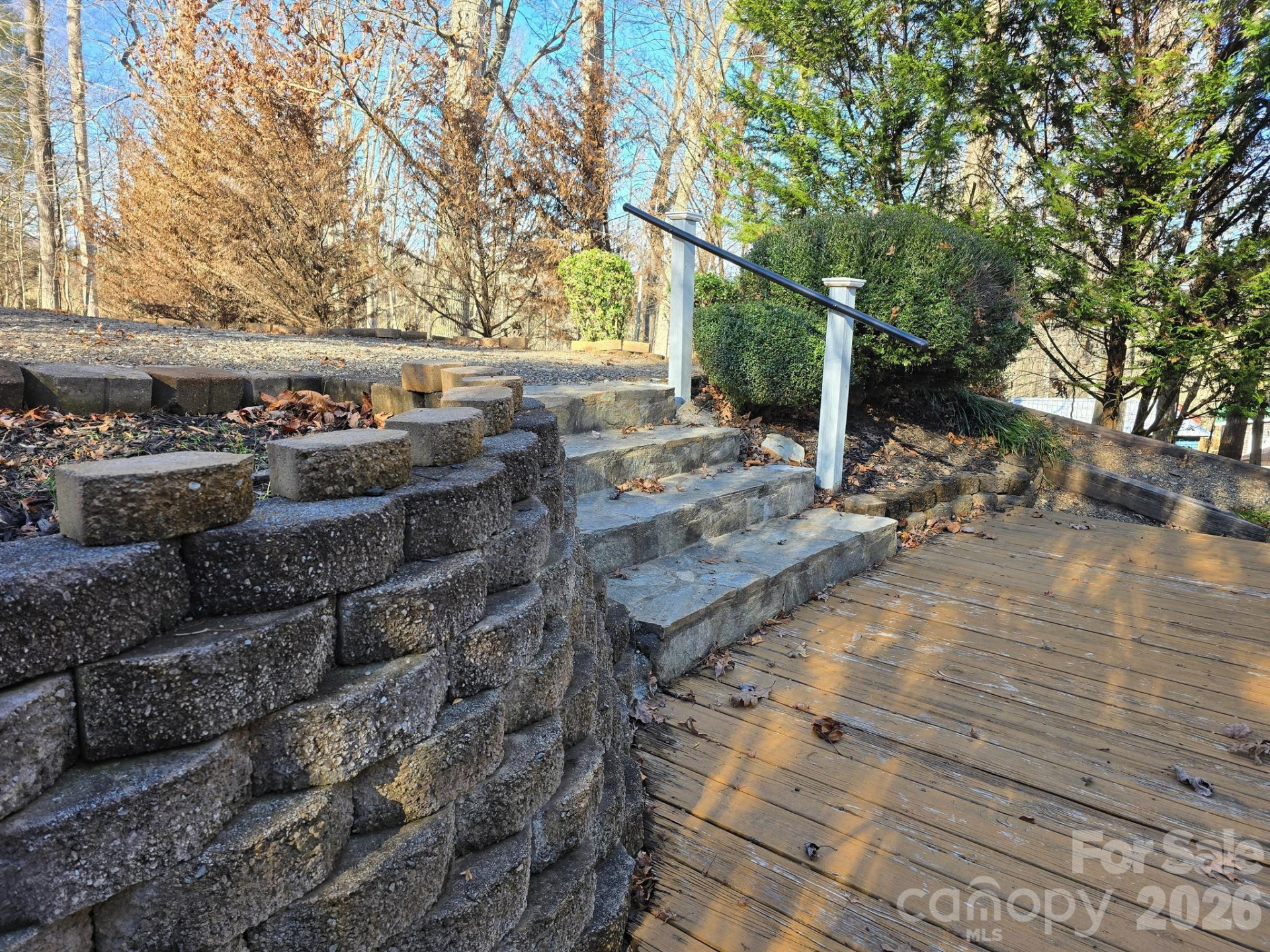 129 Oak Trails Pass - Photo 5