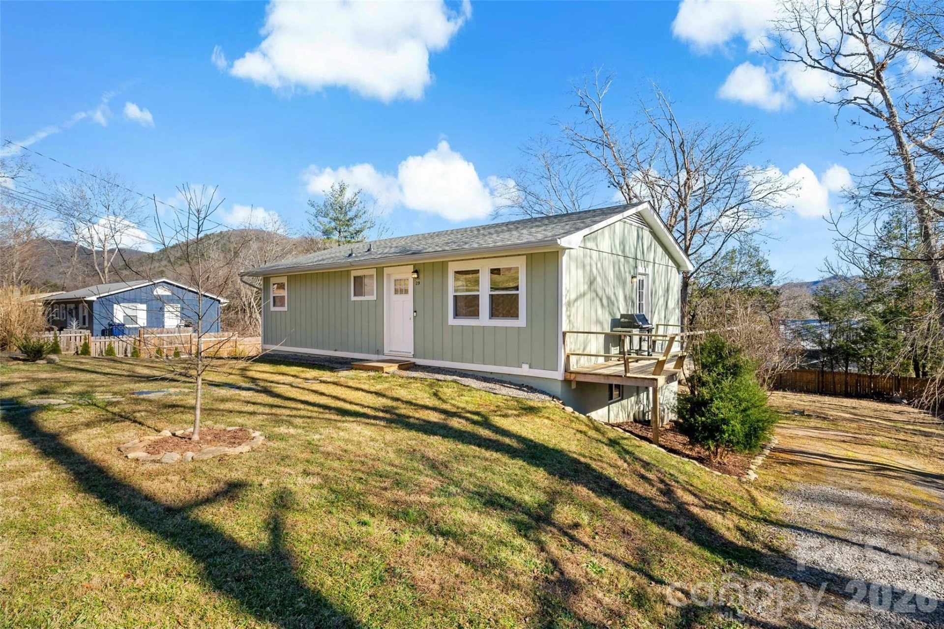 29 Alexander Street - Photo 2