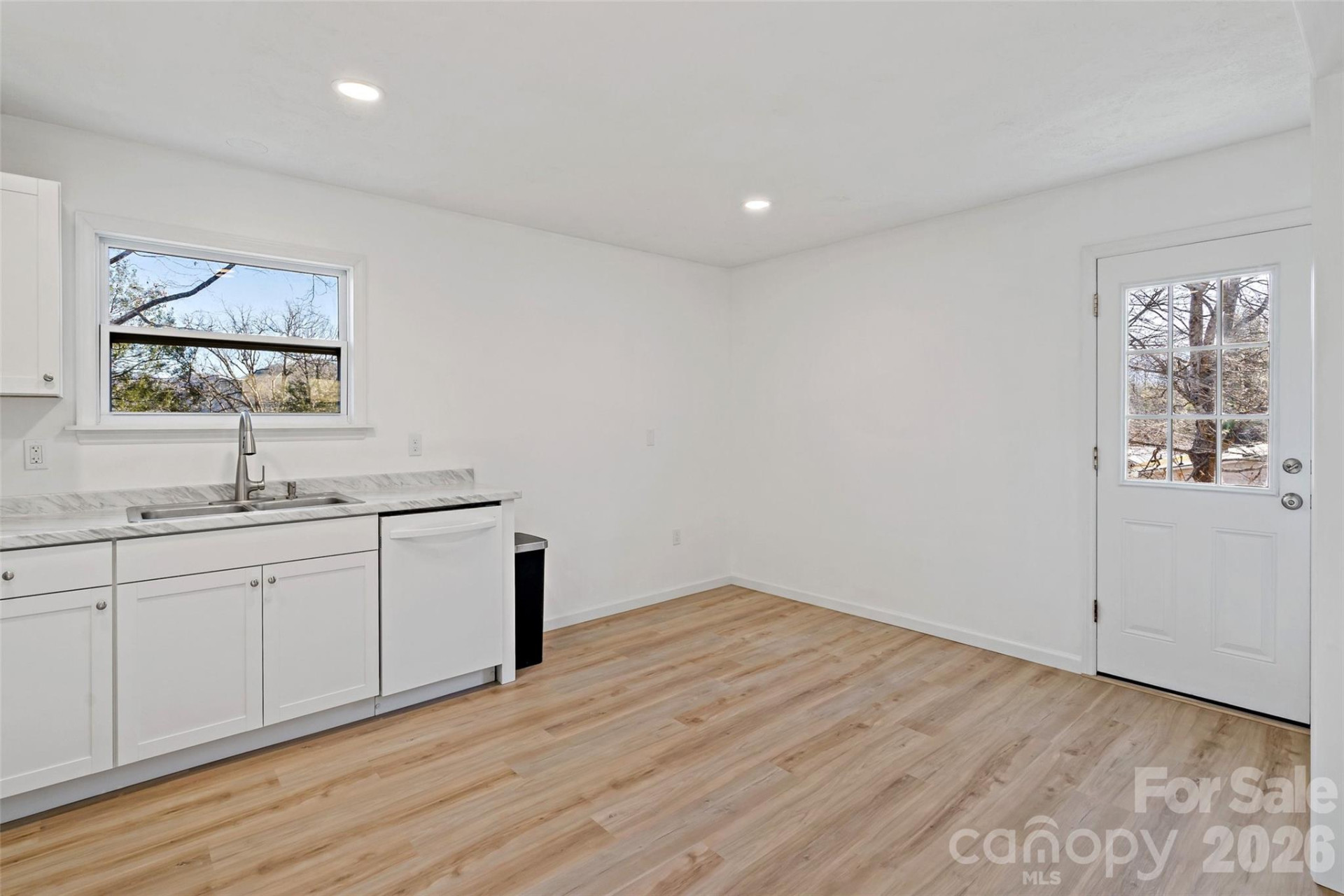 29 Alexander Street - Photo 19