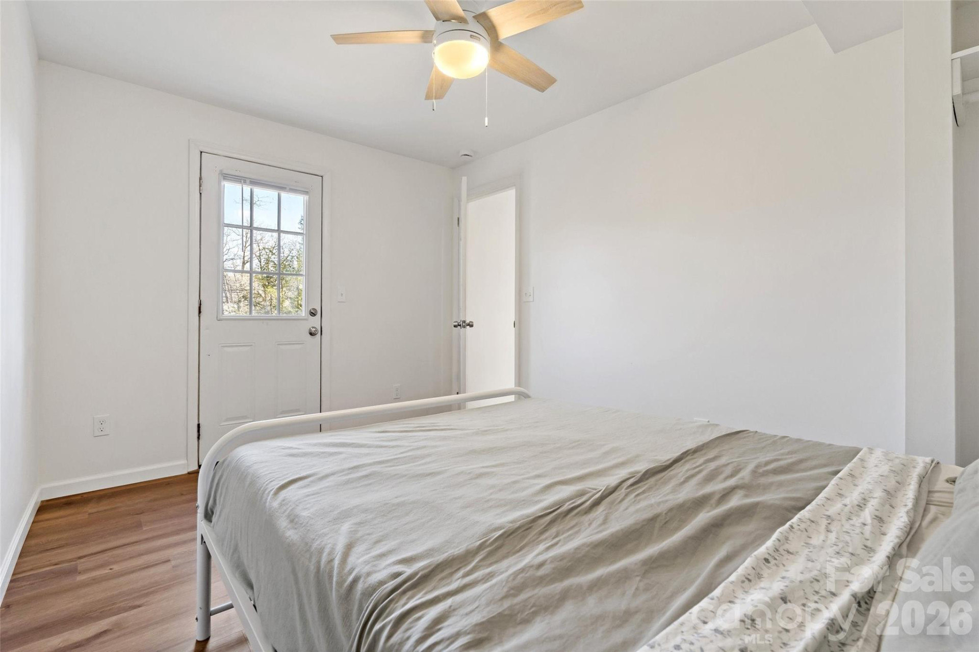 29 Alexander Street - Photo 37