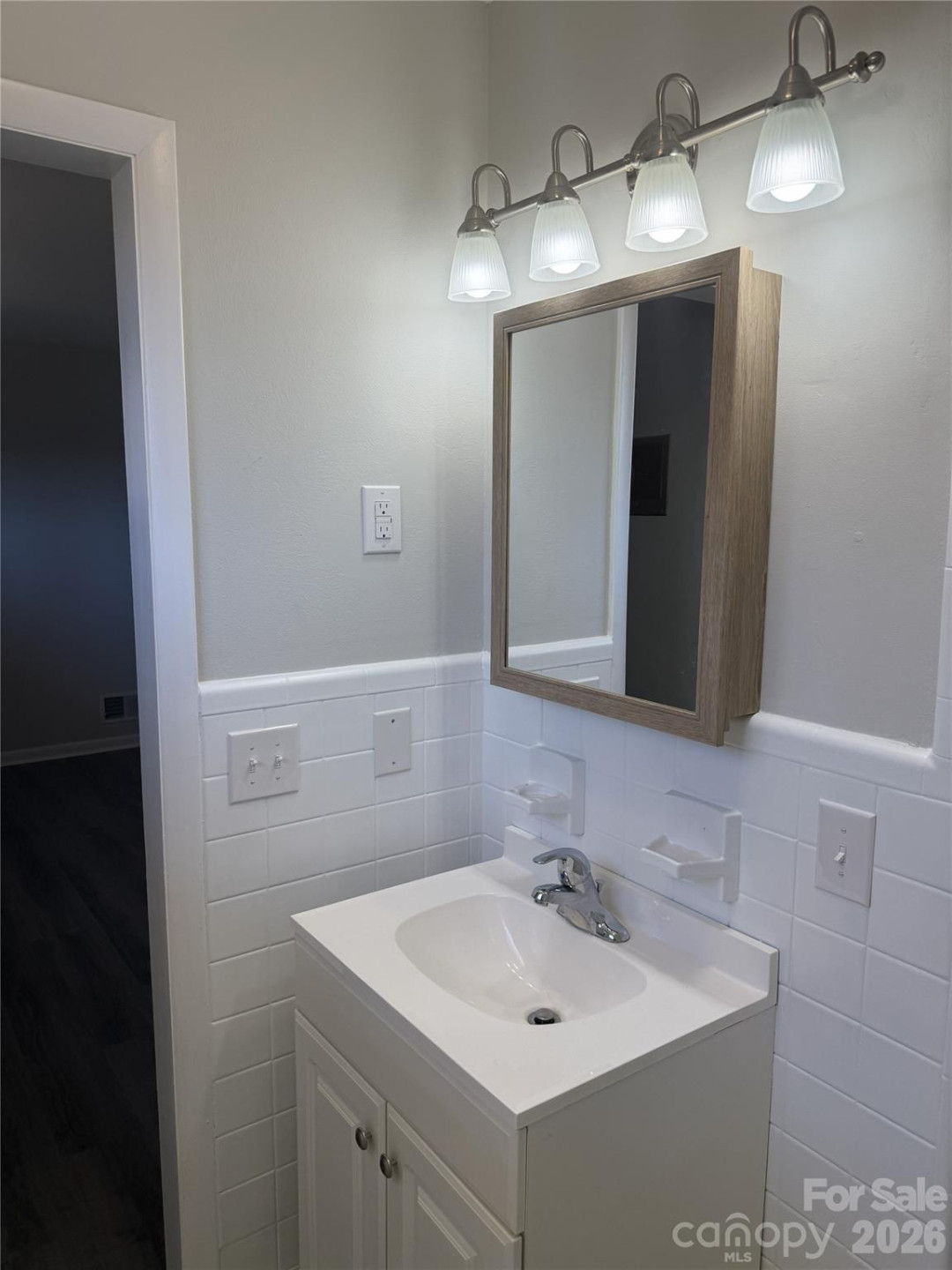 212 Shuping Street - Photo 17