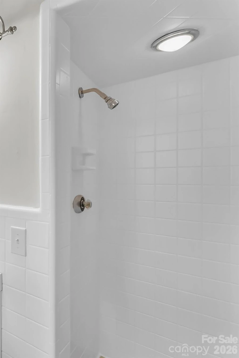 212 Shuping Street - Photo 18