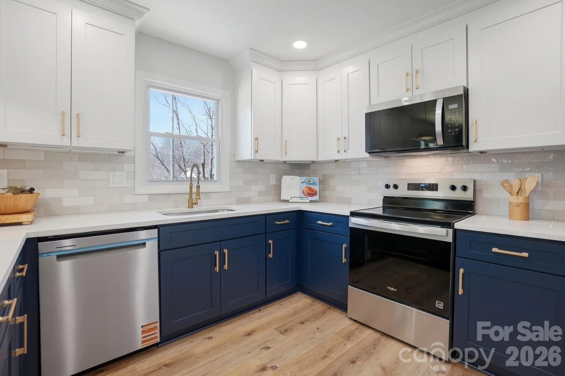 311 Red Roan Place - Photo 21
