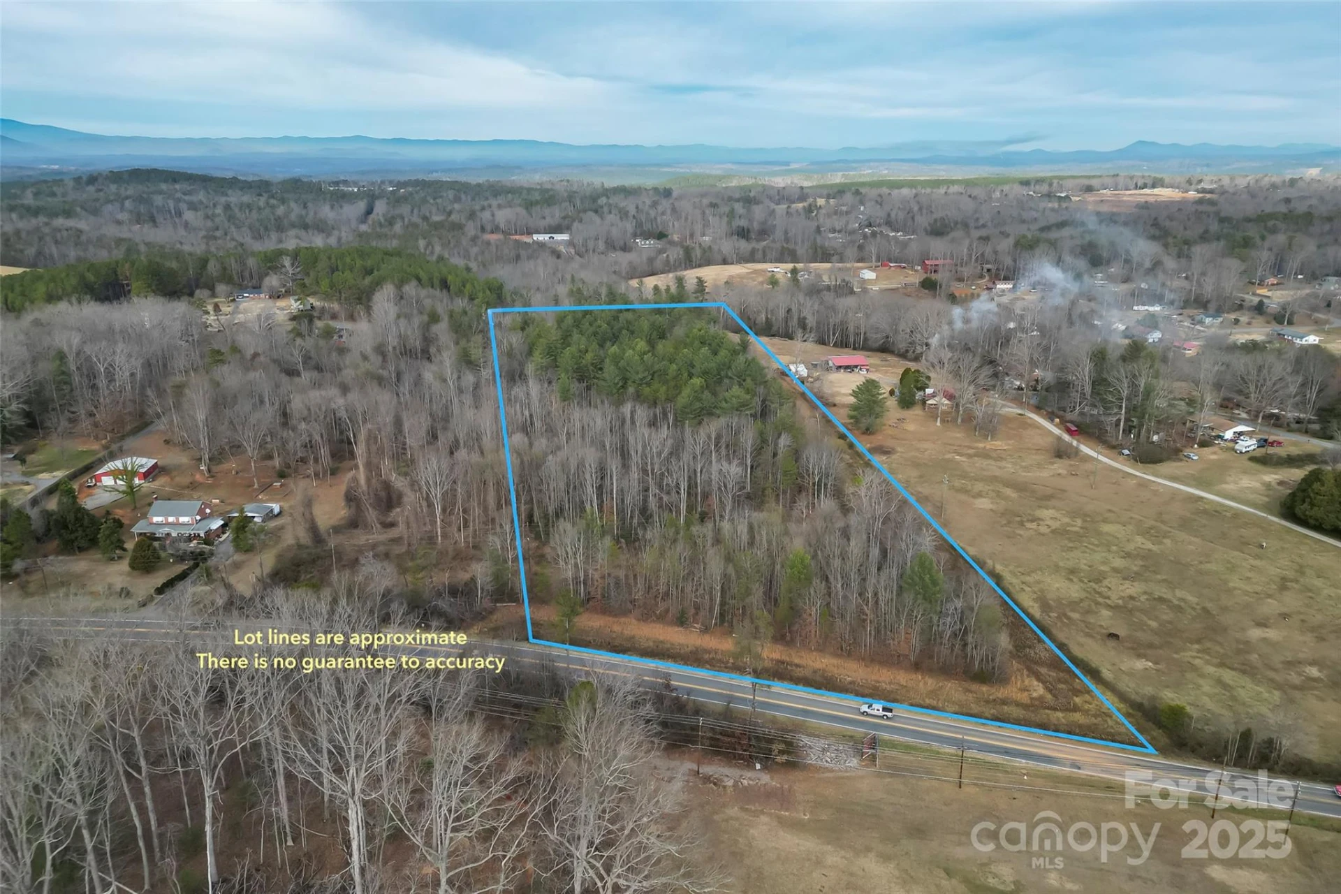 1919 US 70 Highway - Photo 2
