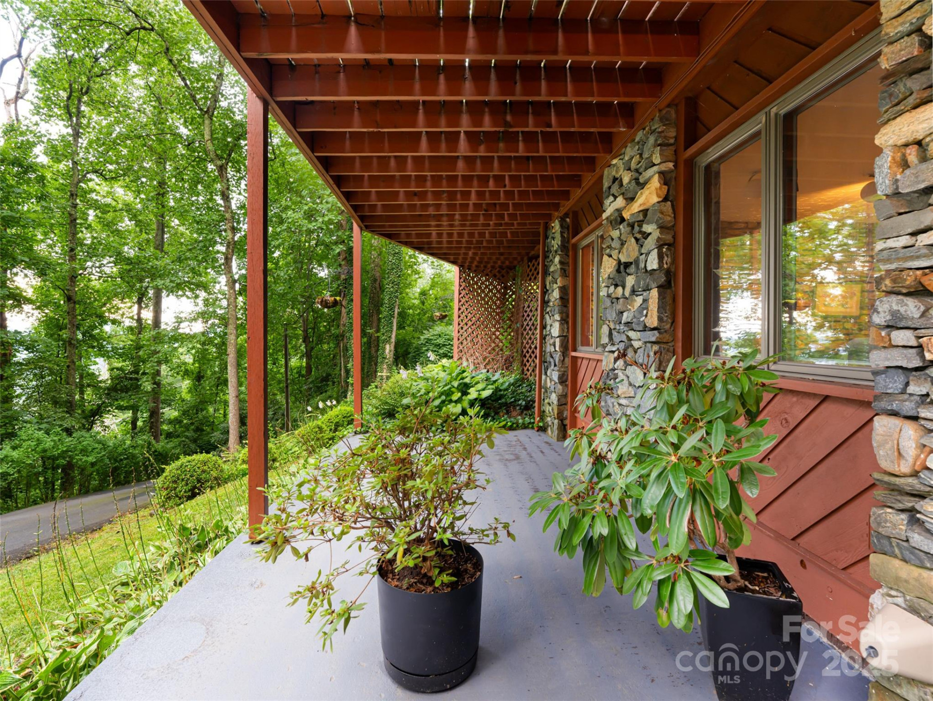 193 Rhododendron Drive - Photo 3