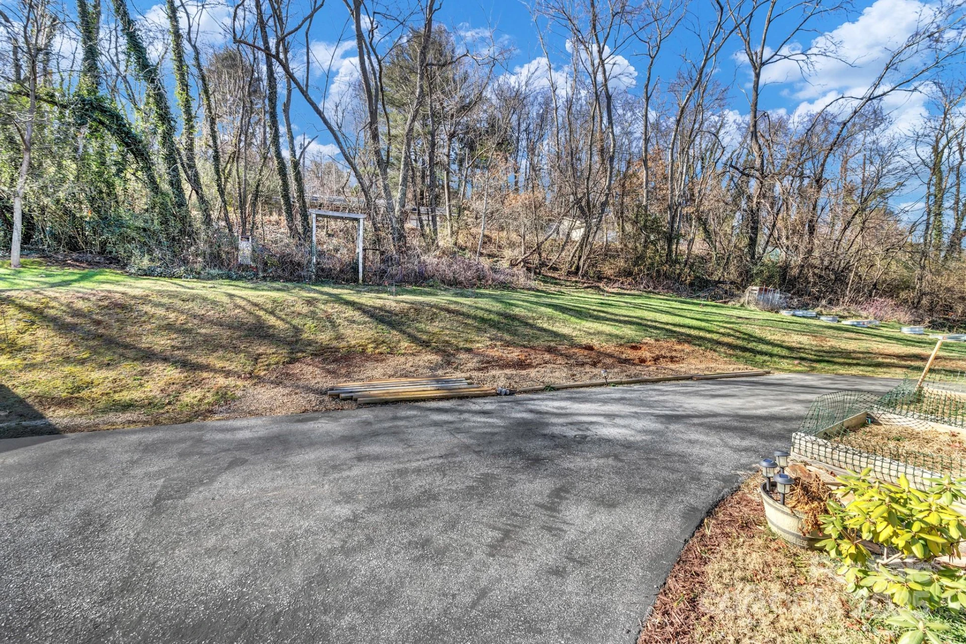 2600 Old Clyde Road - Photo 11