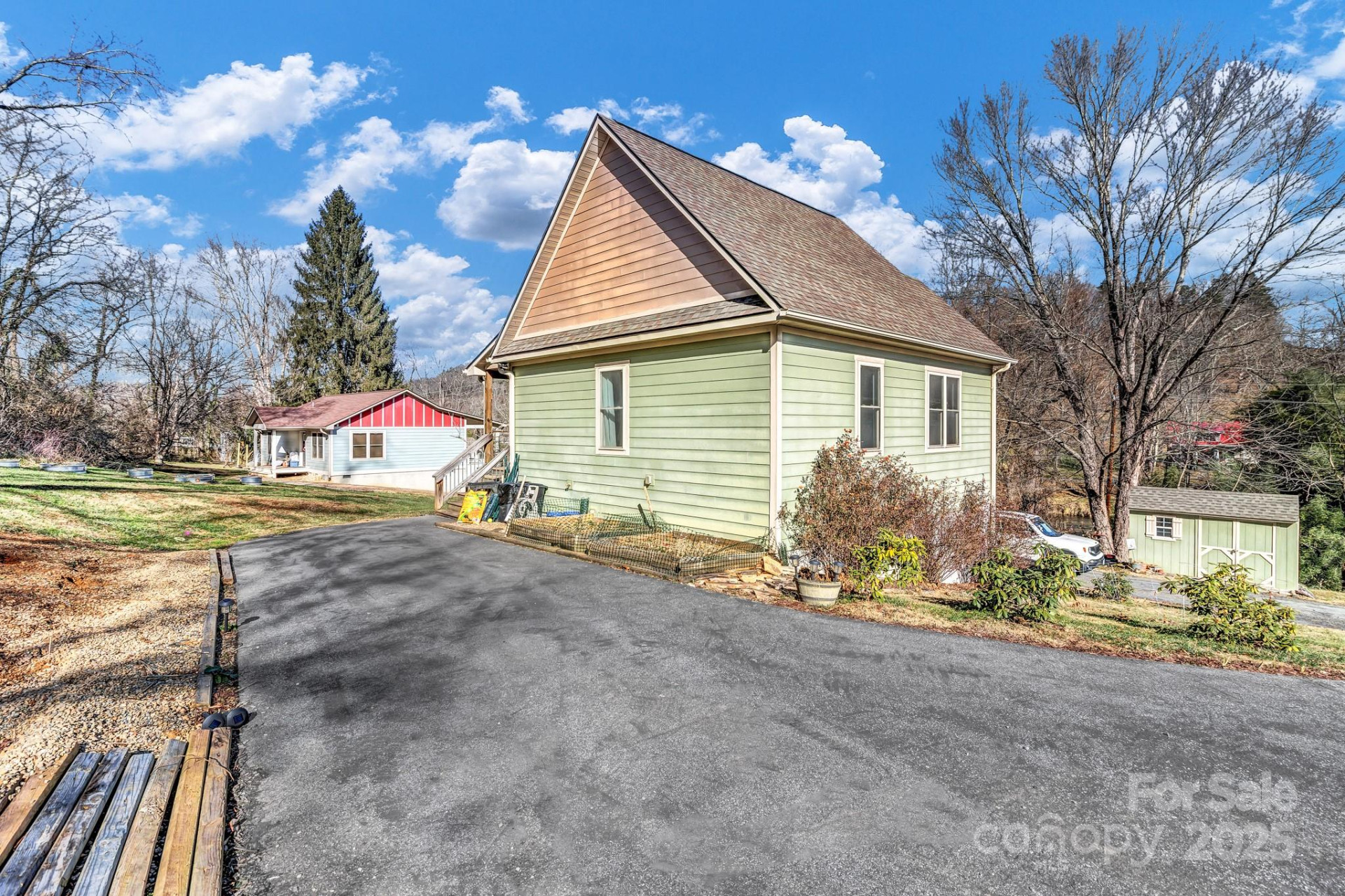 2600 Old Clyde Road - Photo 3