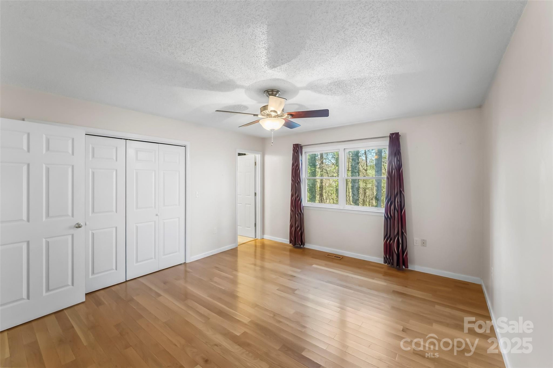 33 Ashwood Drive - Photo 13