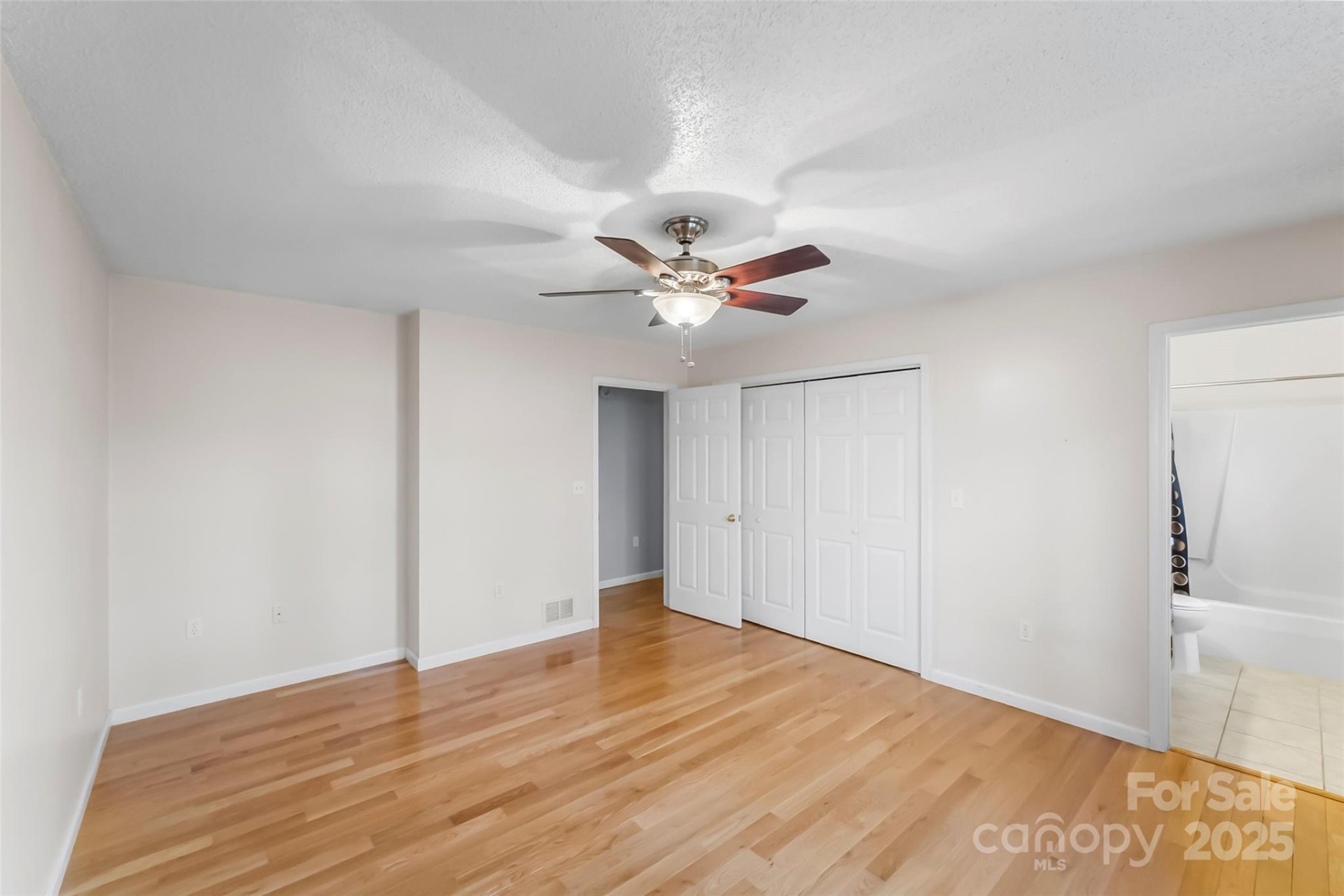 33 Ashwood Drive - Photo 14