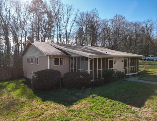 125 Freedom Road