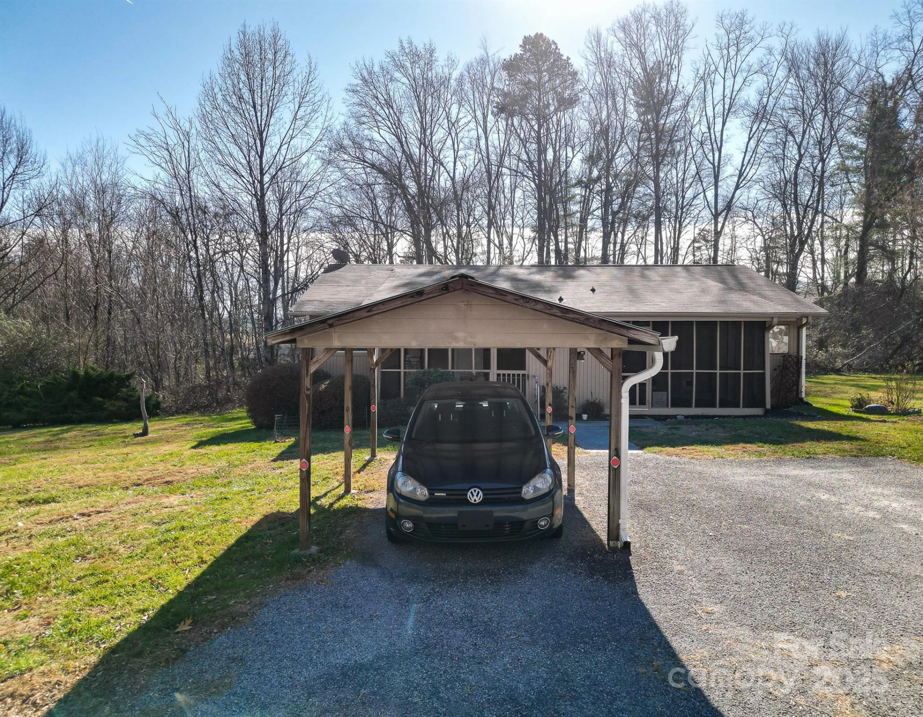 125 Freedom Road - Photo 2