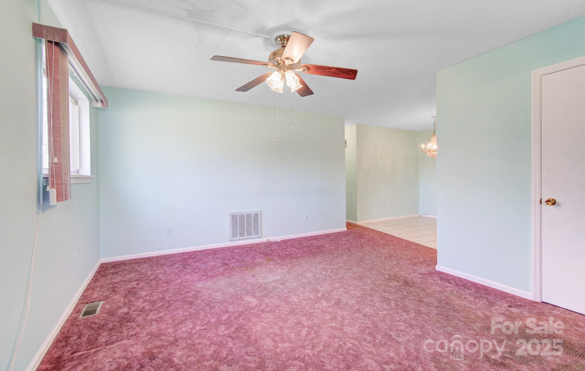 125 Freedom Road - Photo 4