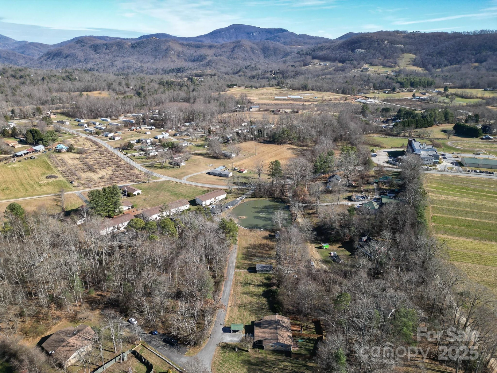 125 Freedom Road - Photo 37
