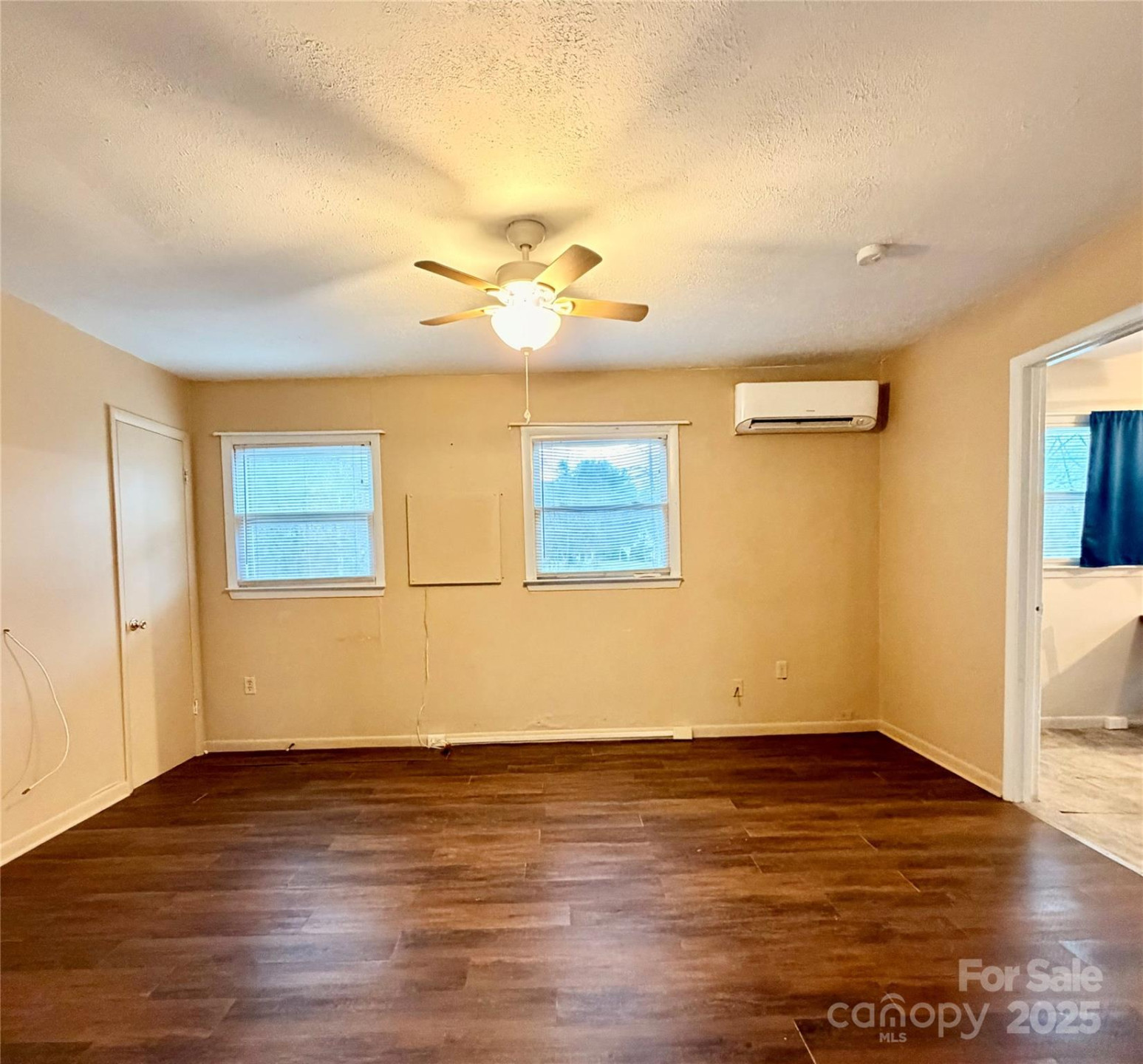 9 Riddle Road - Photo 2