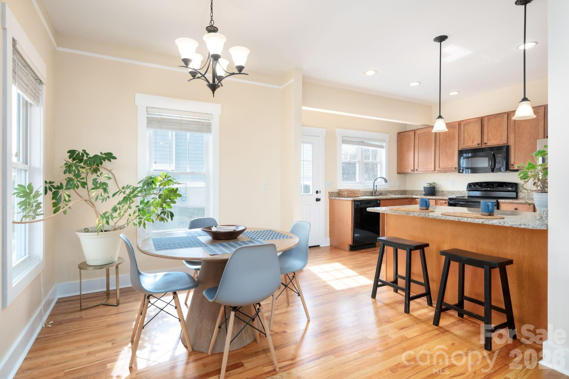 104 Estelle Park Drive - Photo 6