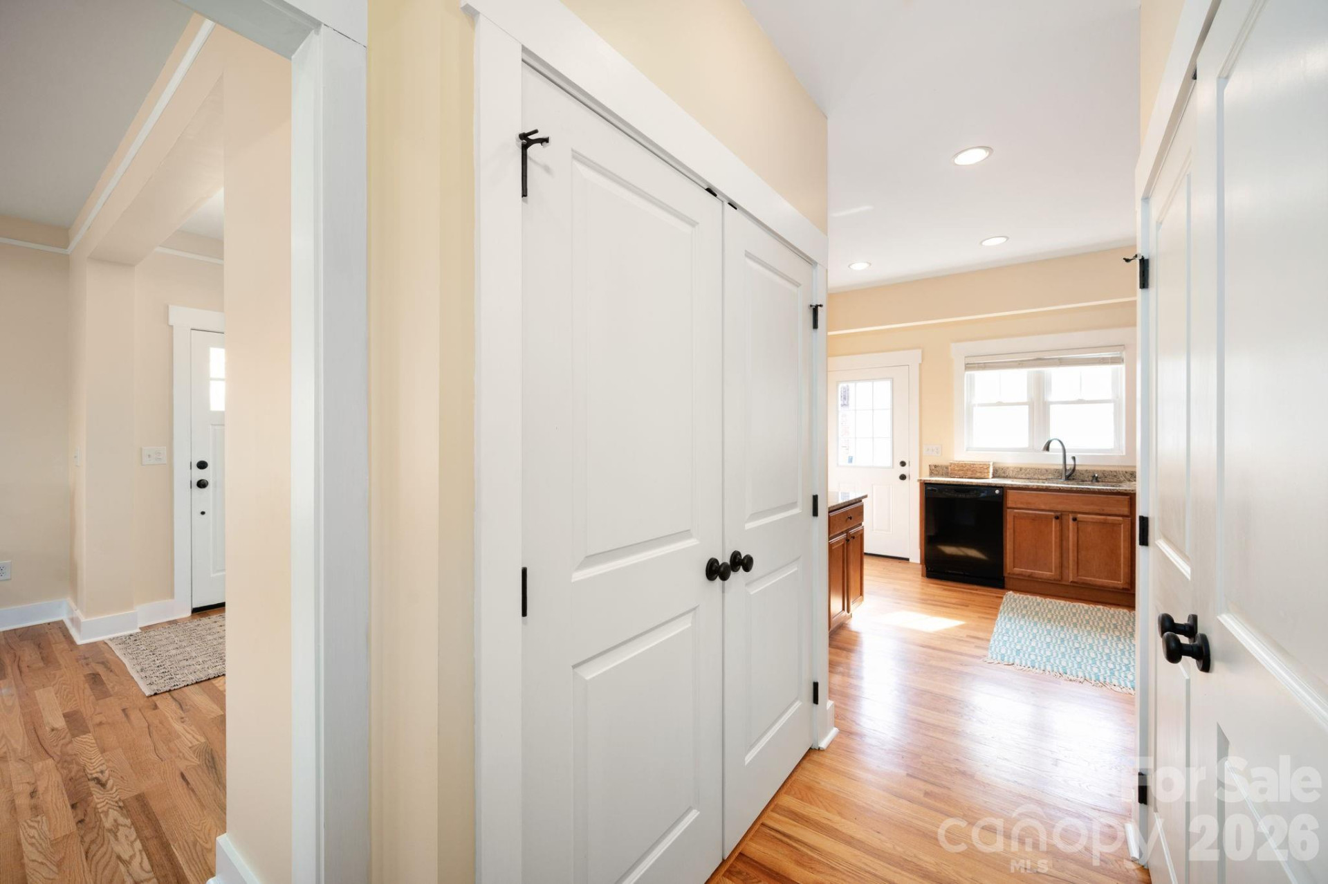 104 Estelle Park Drive - Photo 9