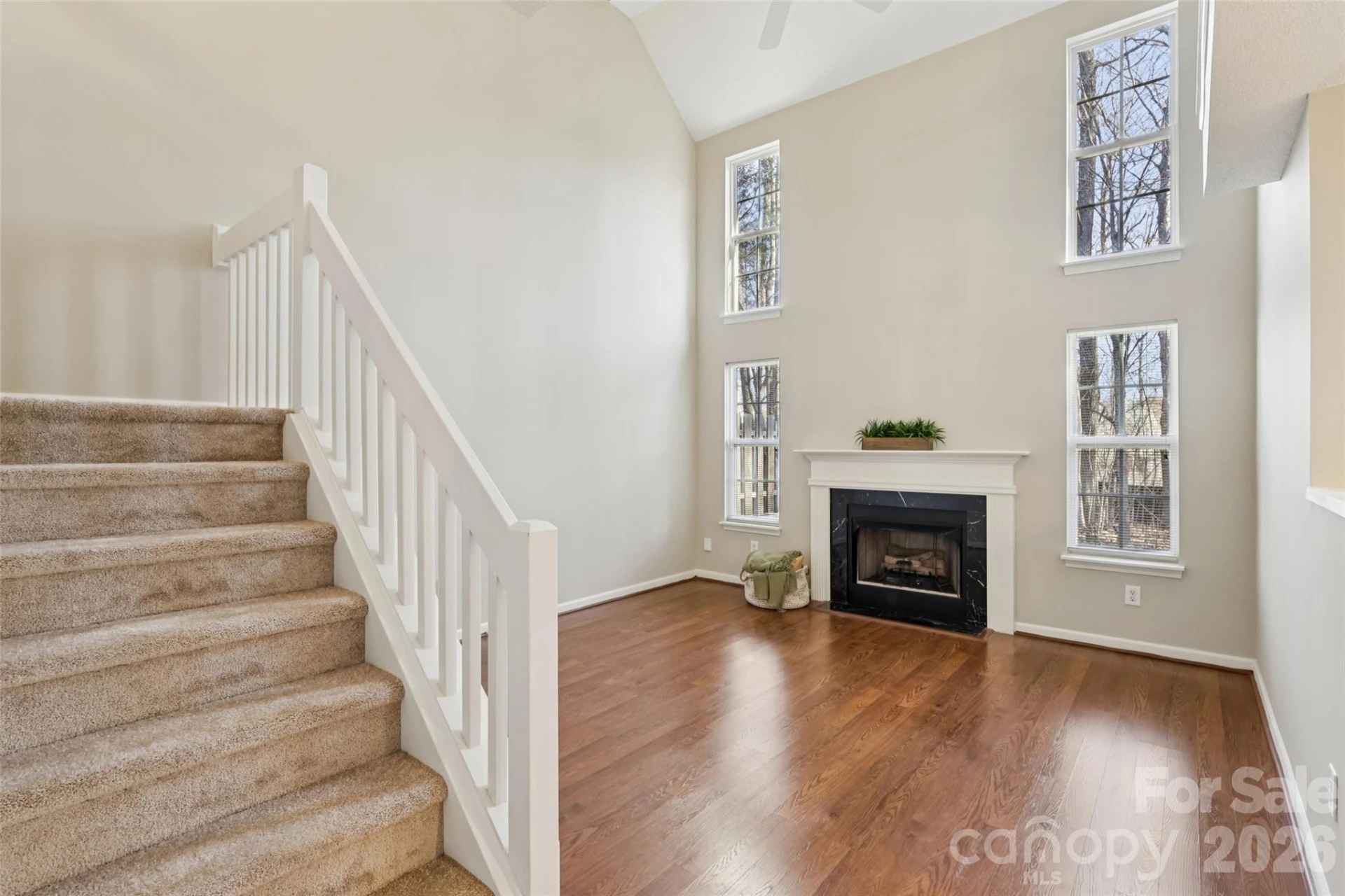 10213 University Park Lane - Photo 13