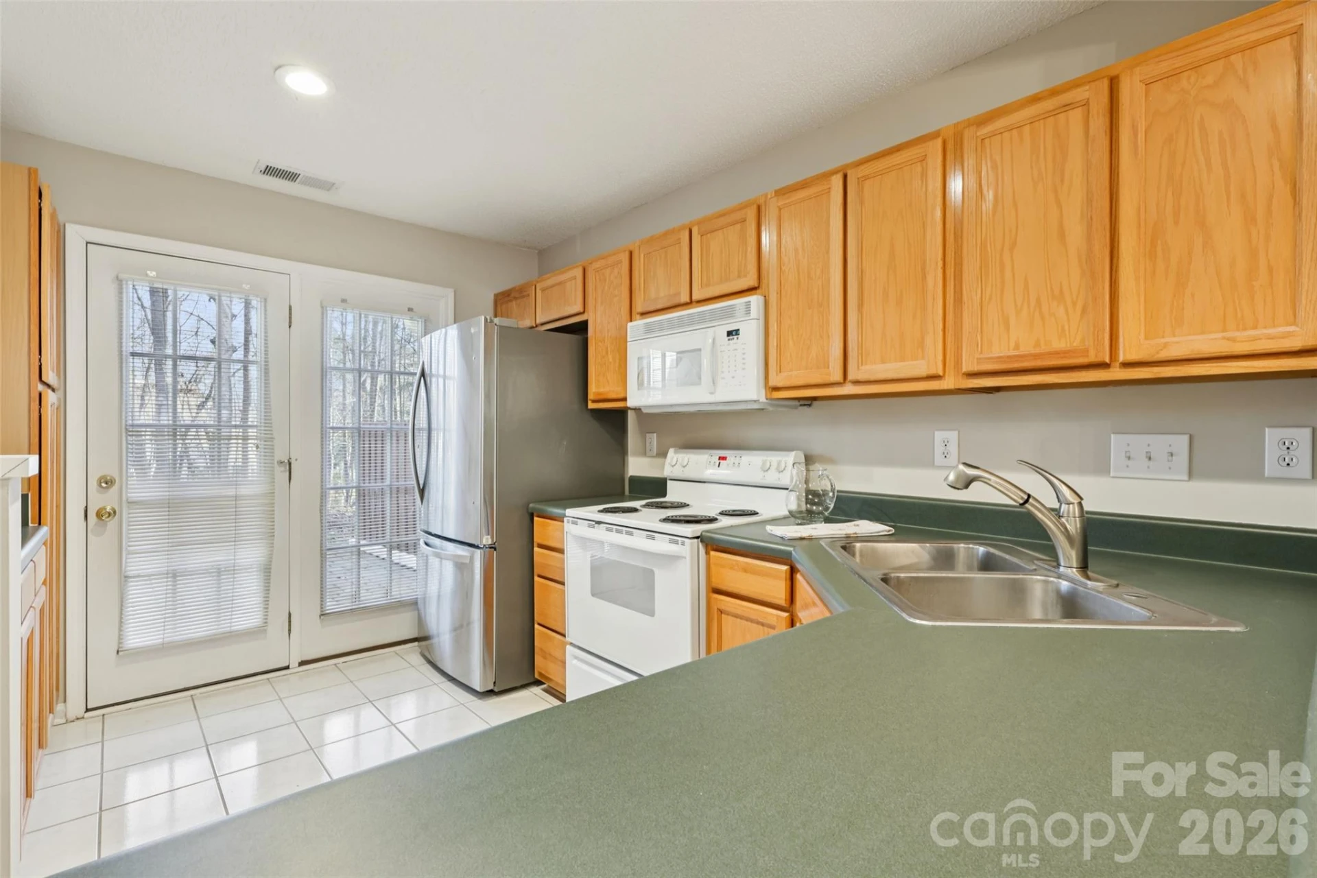 10213 University Park Lane - Photo 25