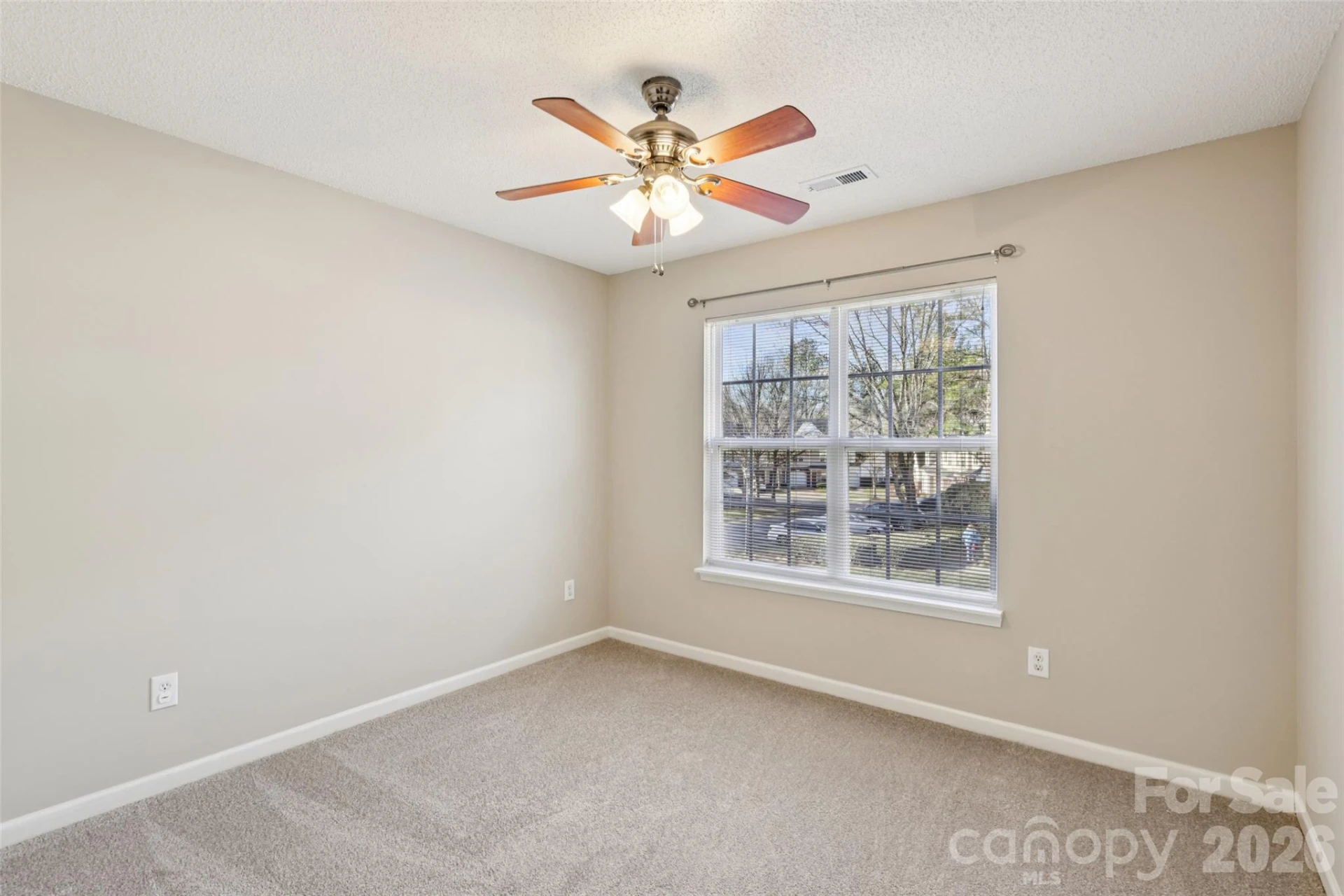 10213 University Park Lane - Photo 35