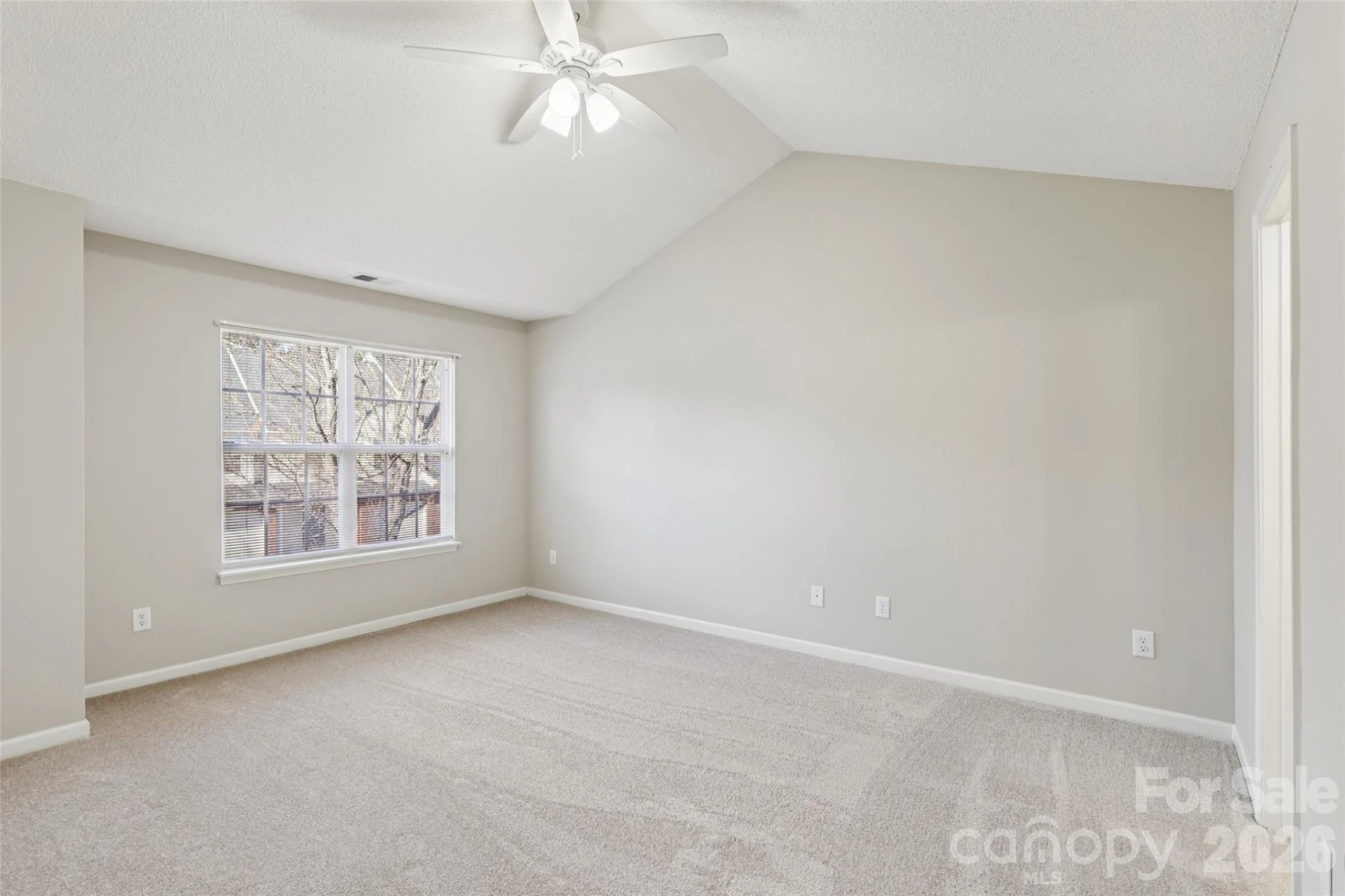 10213 University Park Lane - Photo 37