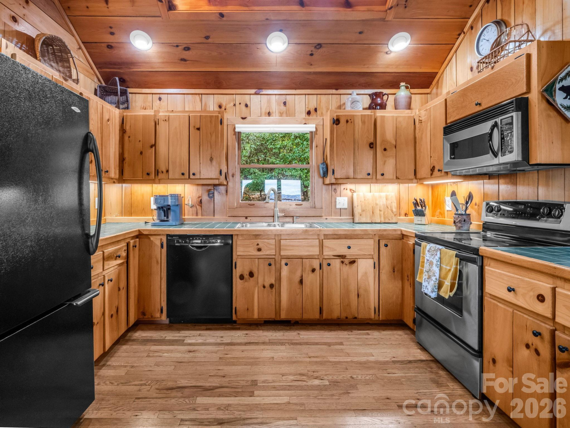 1692 Becky Mountain Road - Photo 18